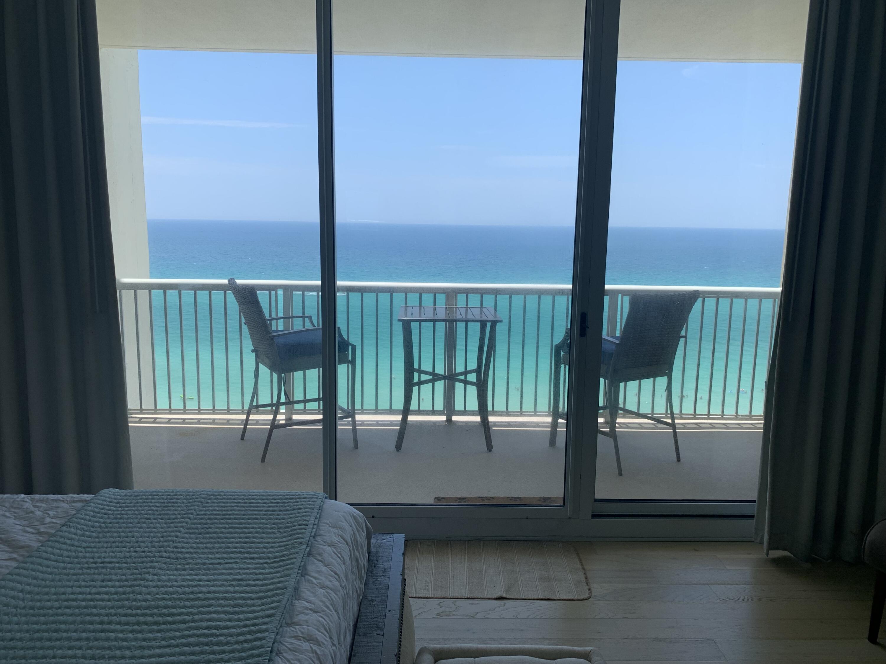 MAJESTIC BEACH TOWERS I - Residential