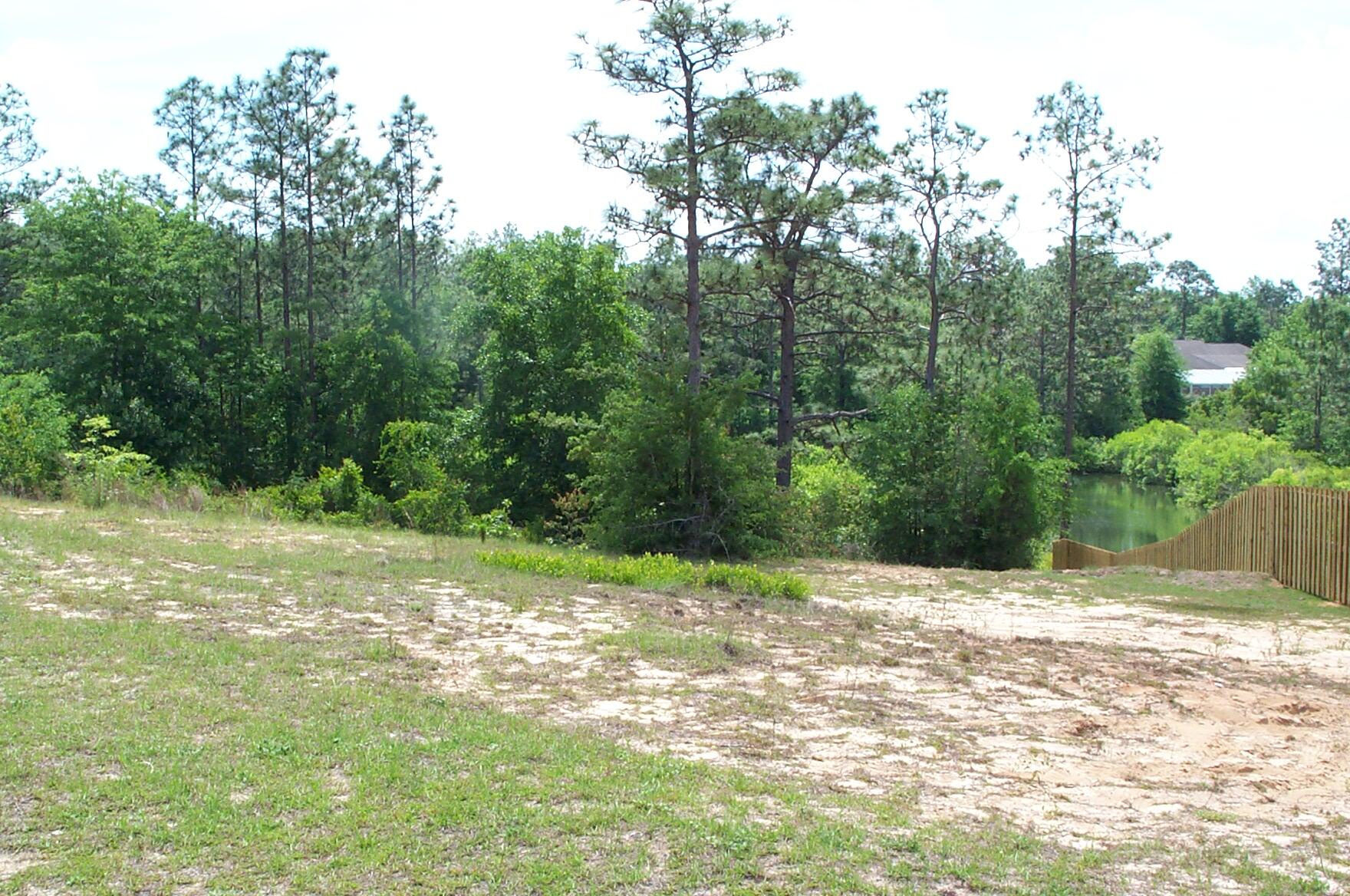 NORTH LAKE ESTATES - Land