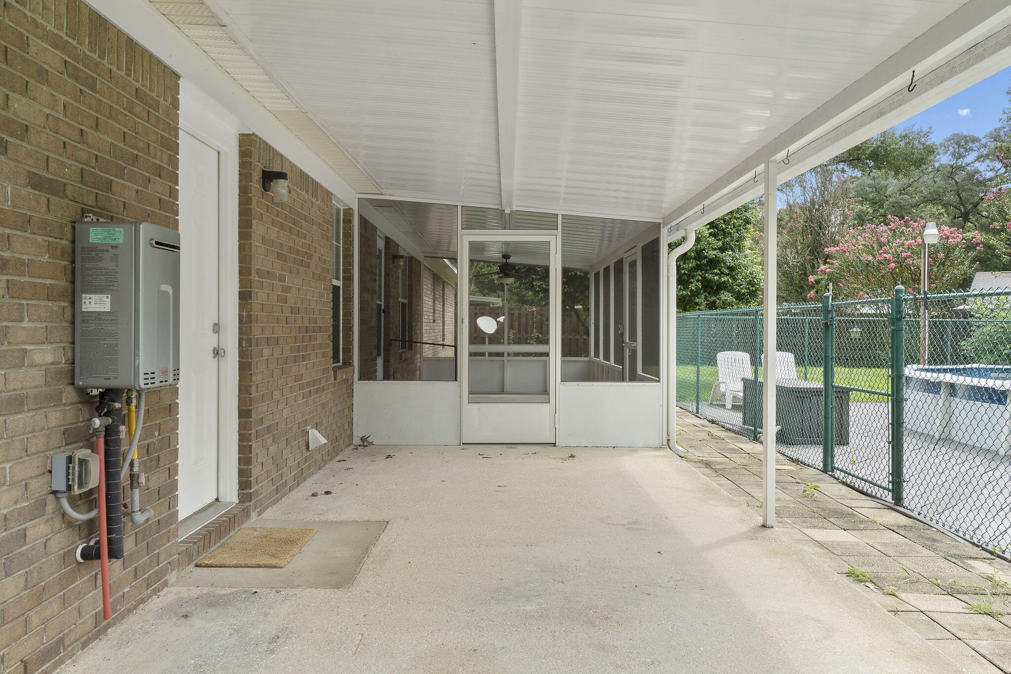 OAKFIELD ACRES - Residential