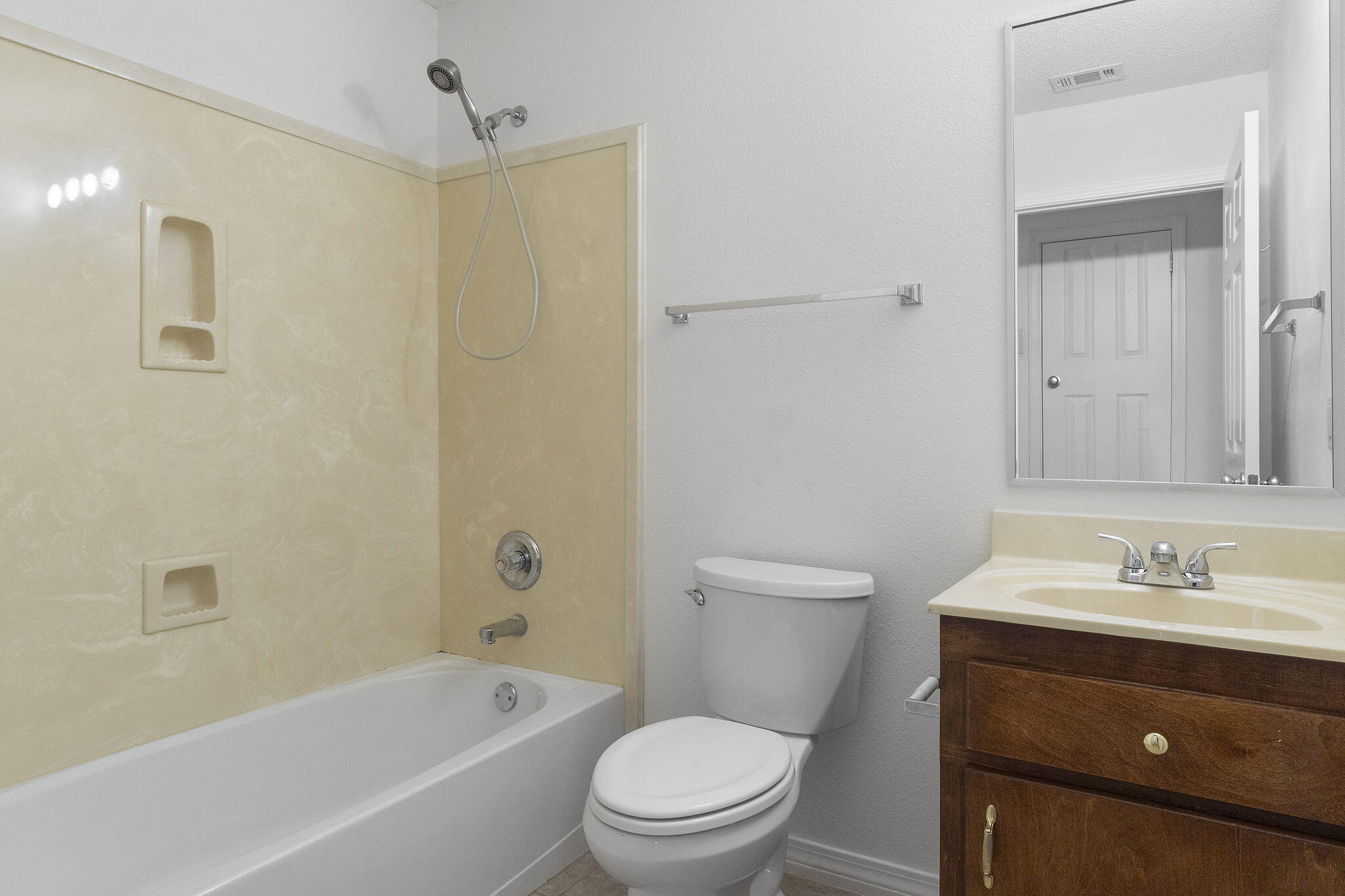 OAKFIELD ACRES - Residential