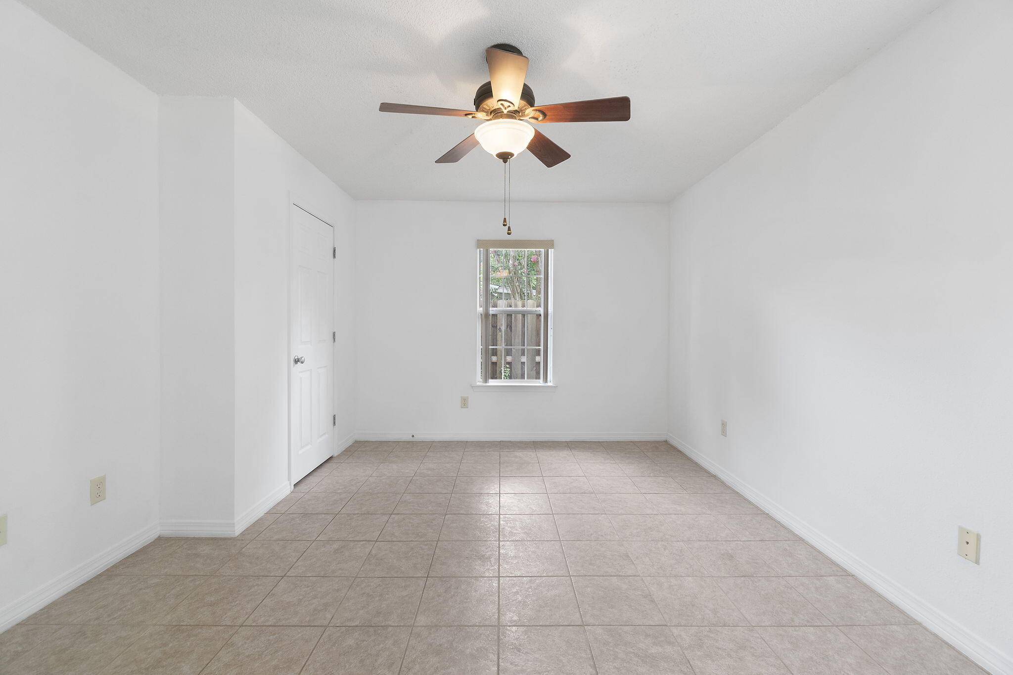 OAKFIELD ACRES - Residential