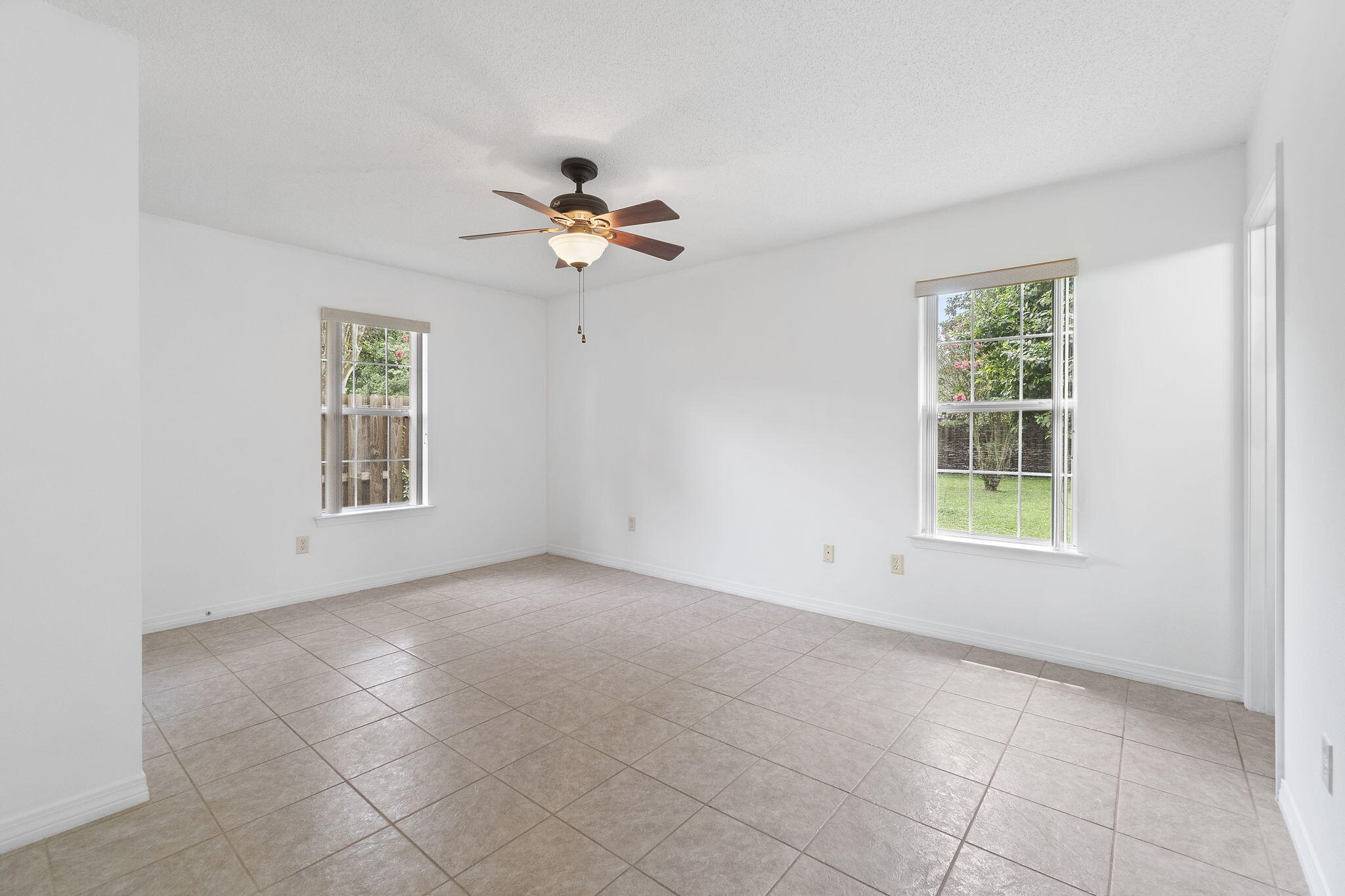 OAKFIELD ACRES - Residential