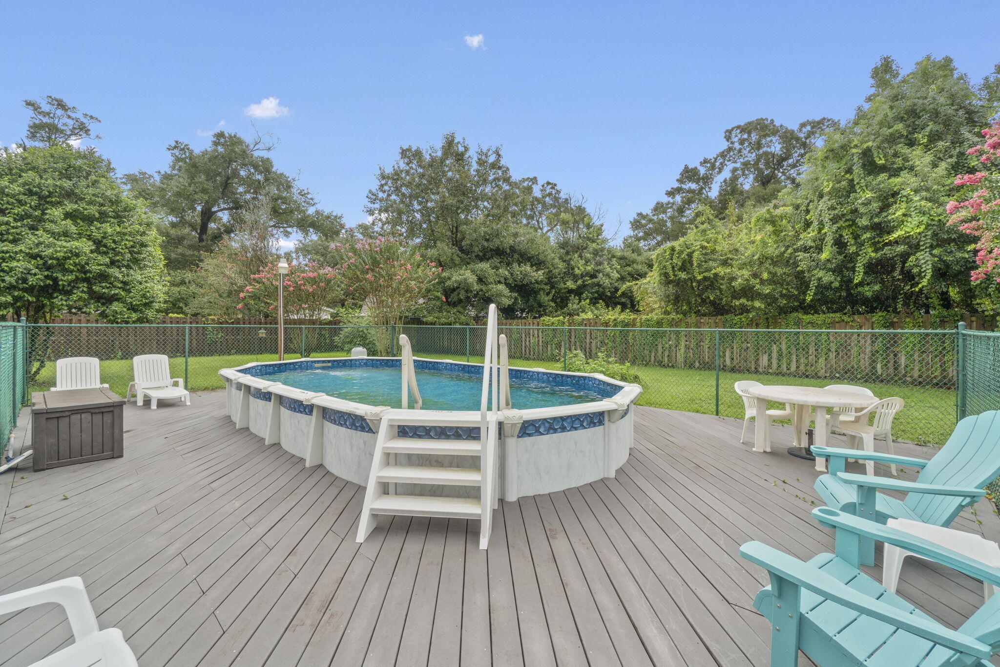 OAKFIELD ACRES - Residential