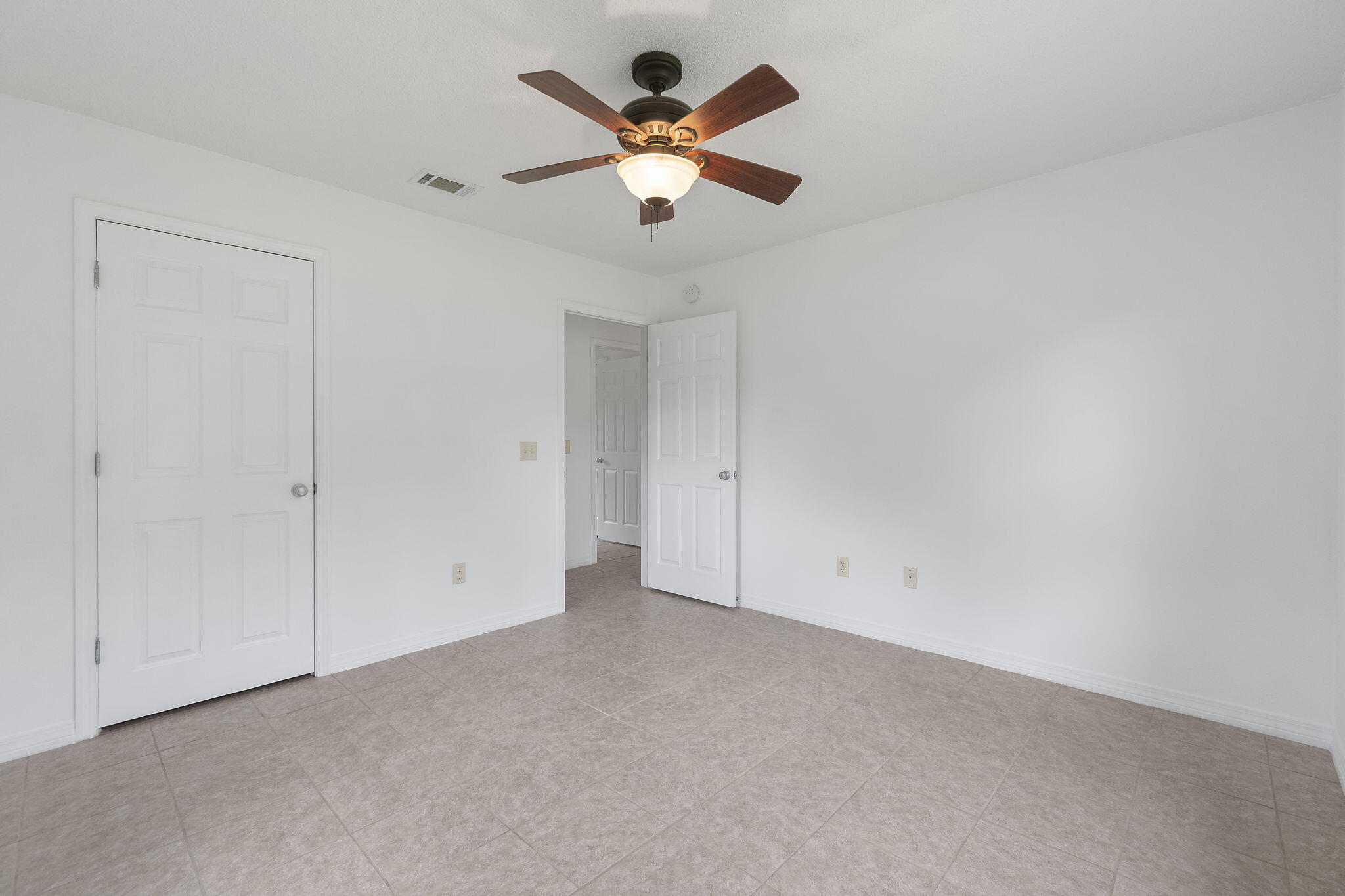 OAKFIELD ACRES - Residential