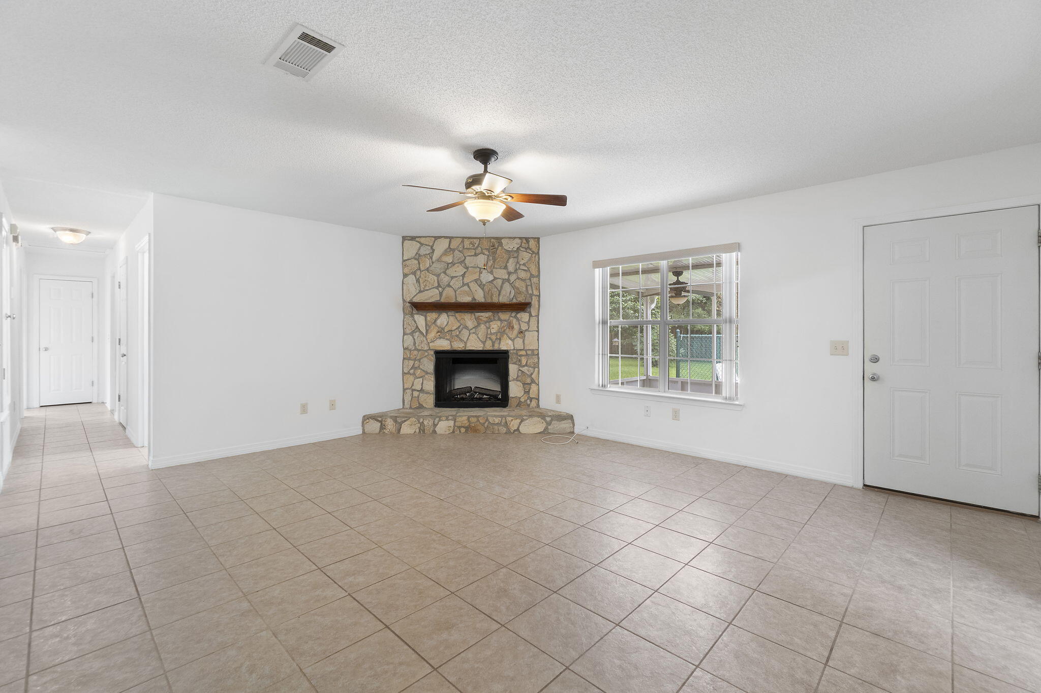 OAKFIELD ACRES - Residential