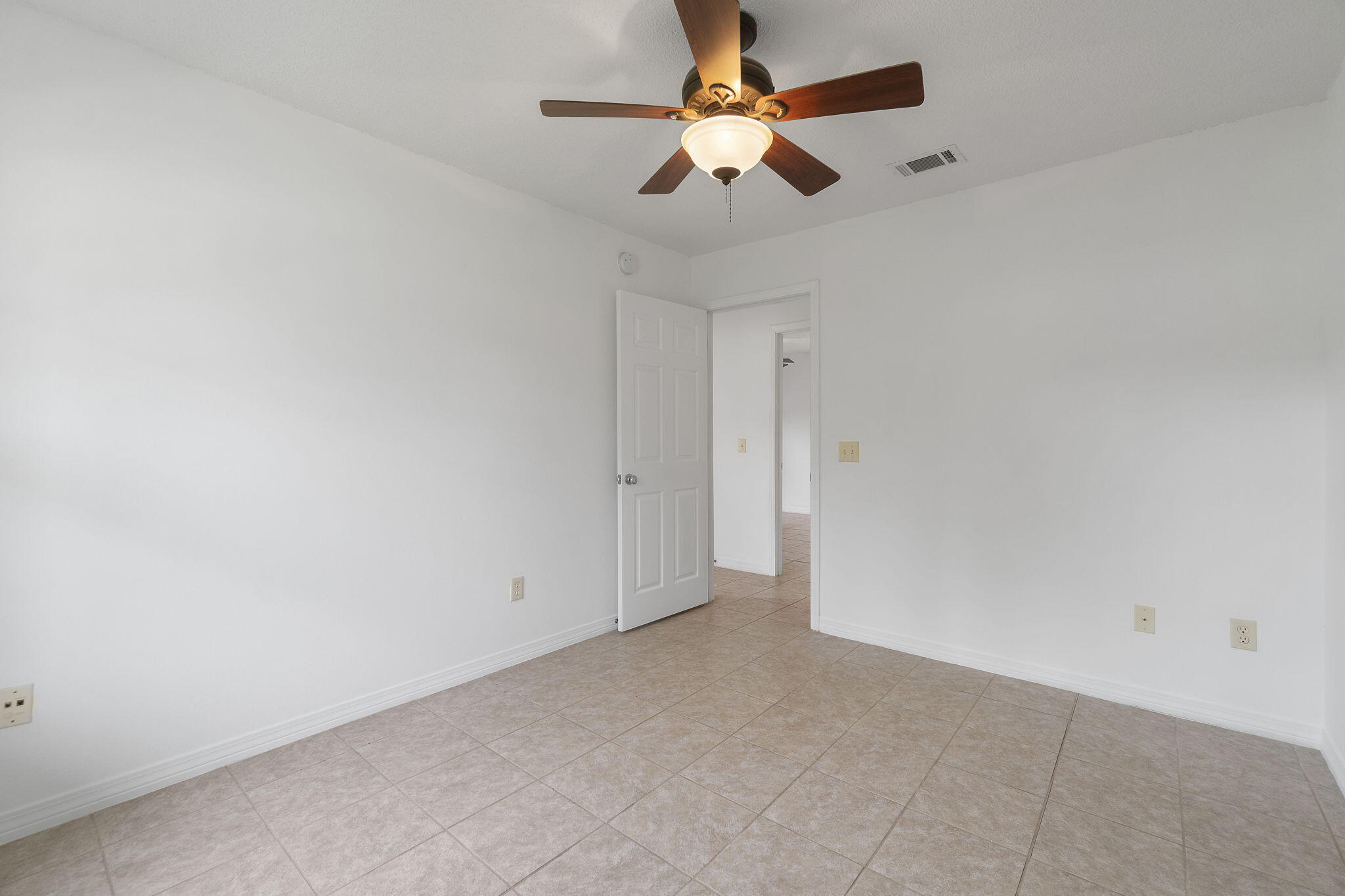 OAKFIELD ACRES - Residential