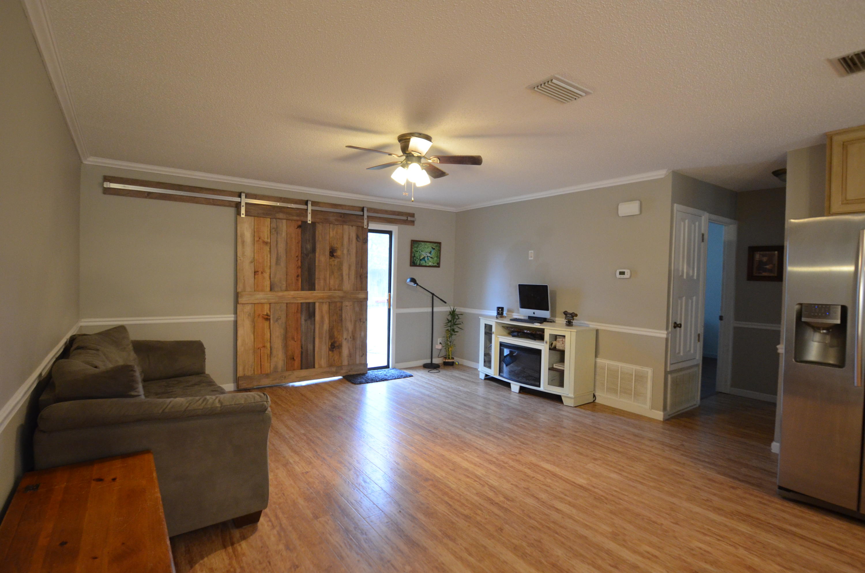 PINE MEADOWS 2ND ADDN - Residential