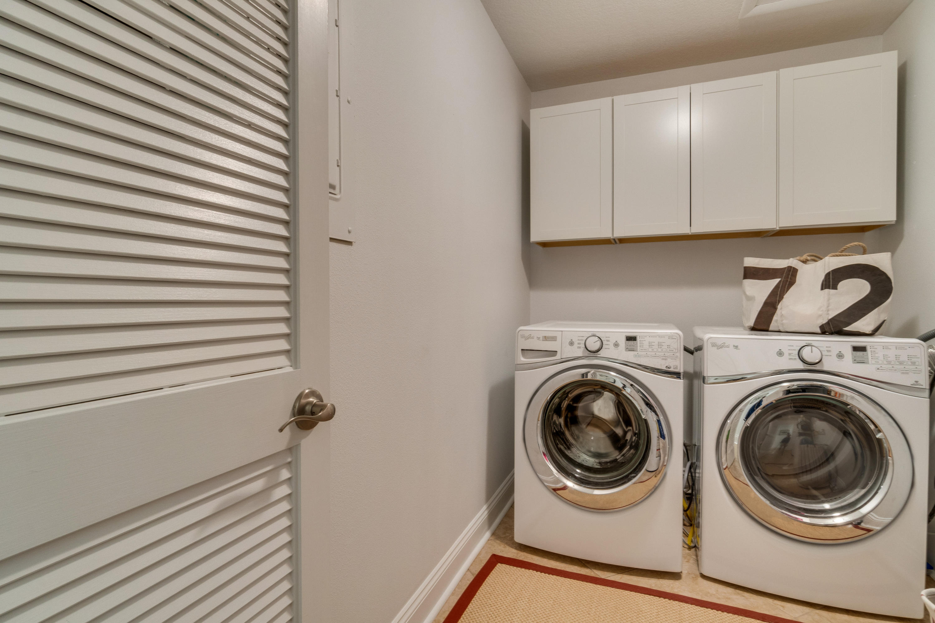 BAYOU VILLAGE CONDO PH 2 - Residential