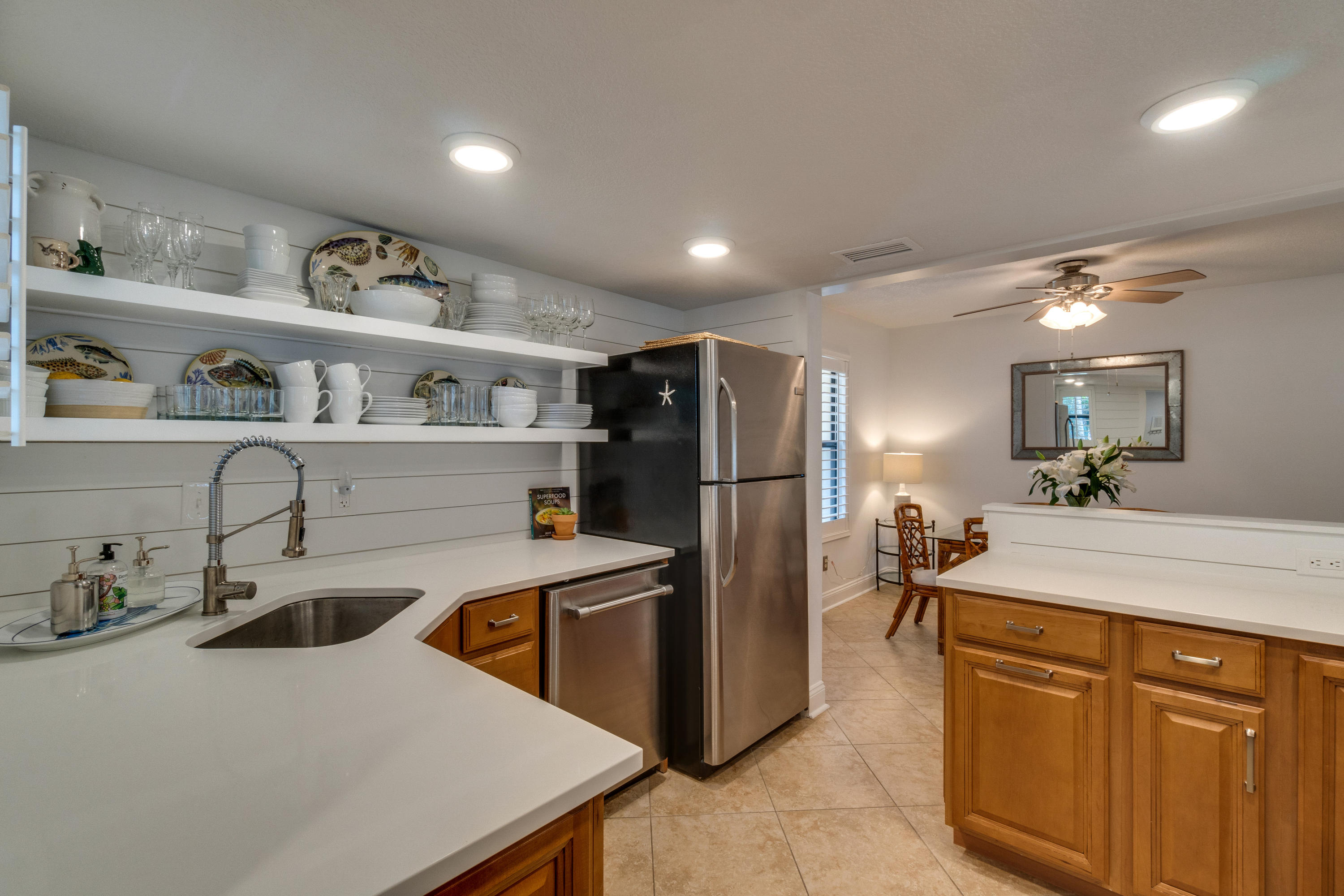 BAYOU VILLAGE CONDO PH 2 - Residential