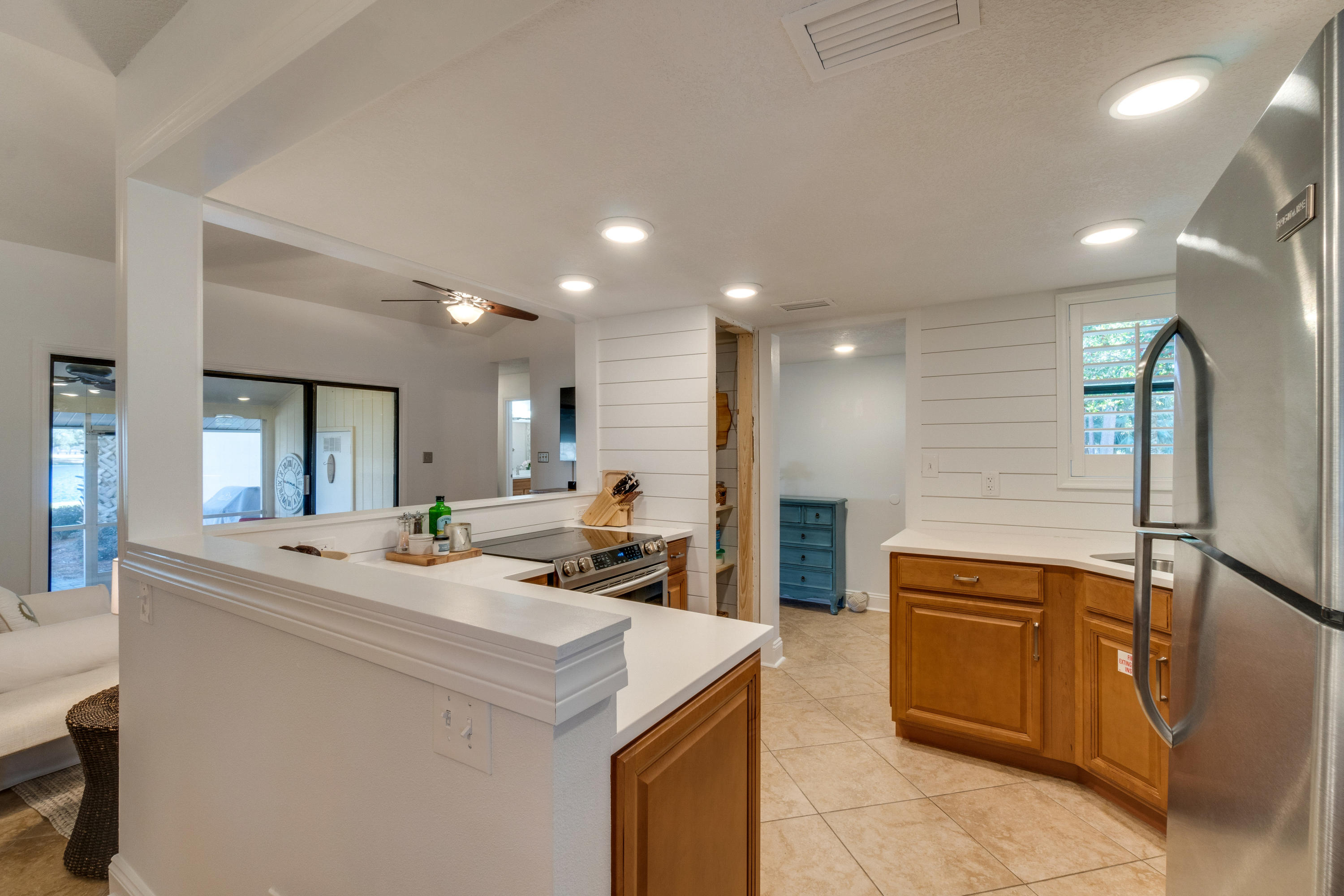 BAYOU VILLAGE CONDO PH 2 - Residential