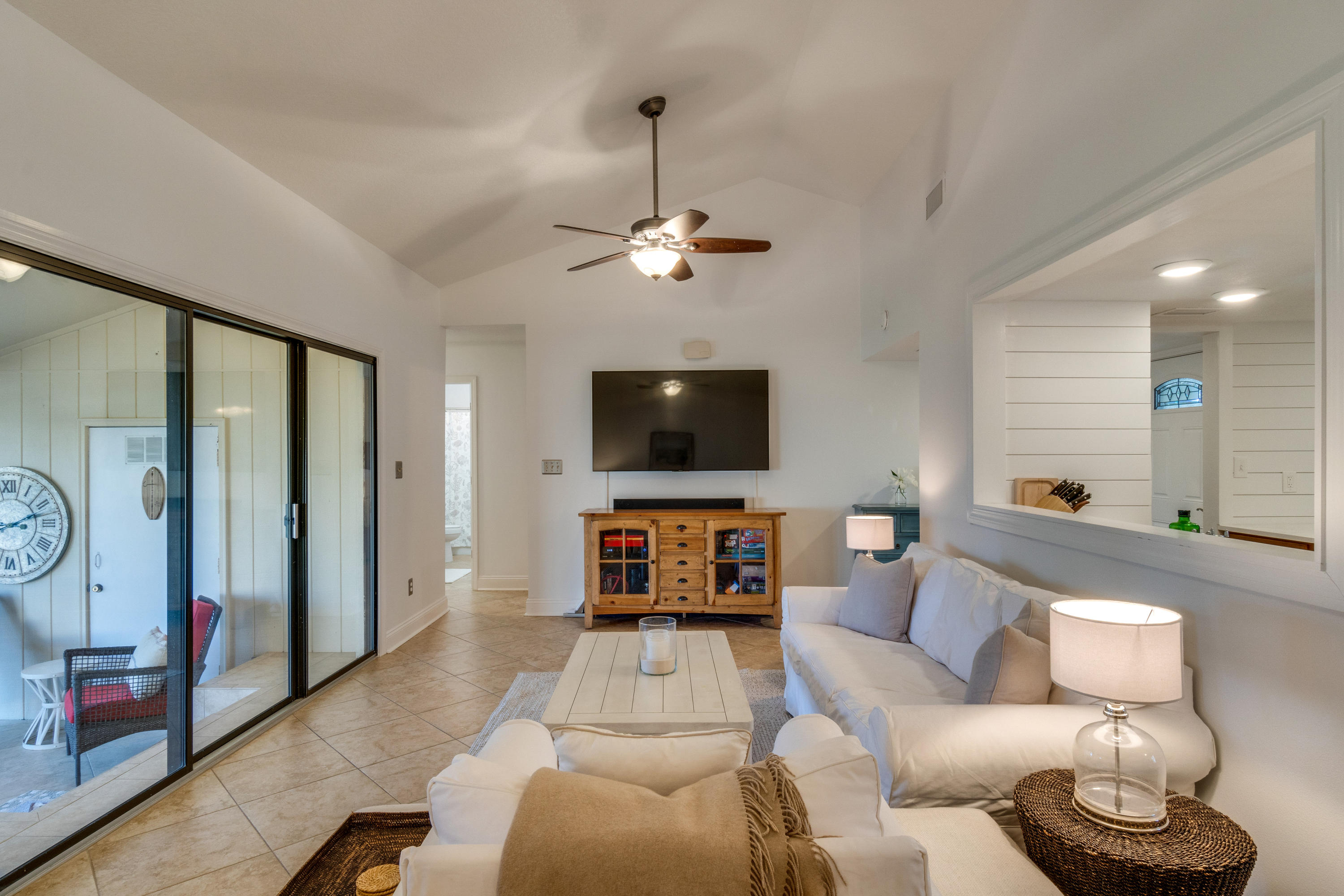 BAYOU VILLAGE CONDO PH 2 - Residential