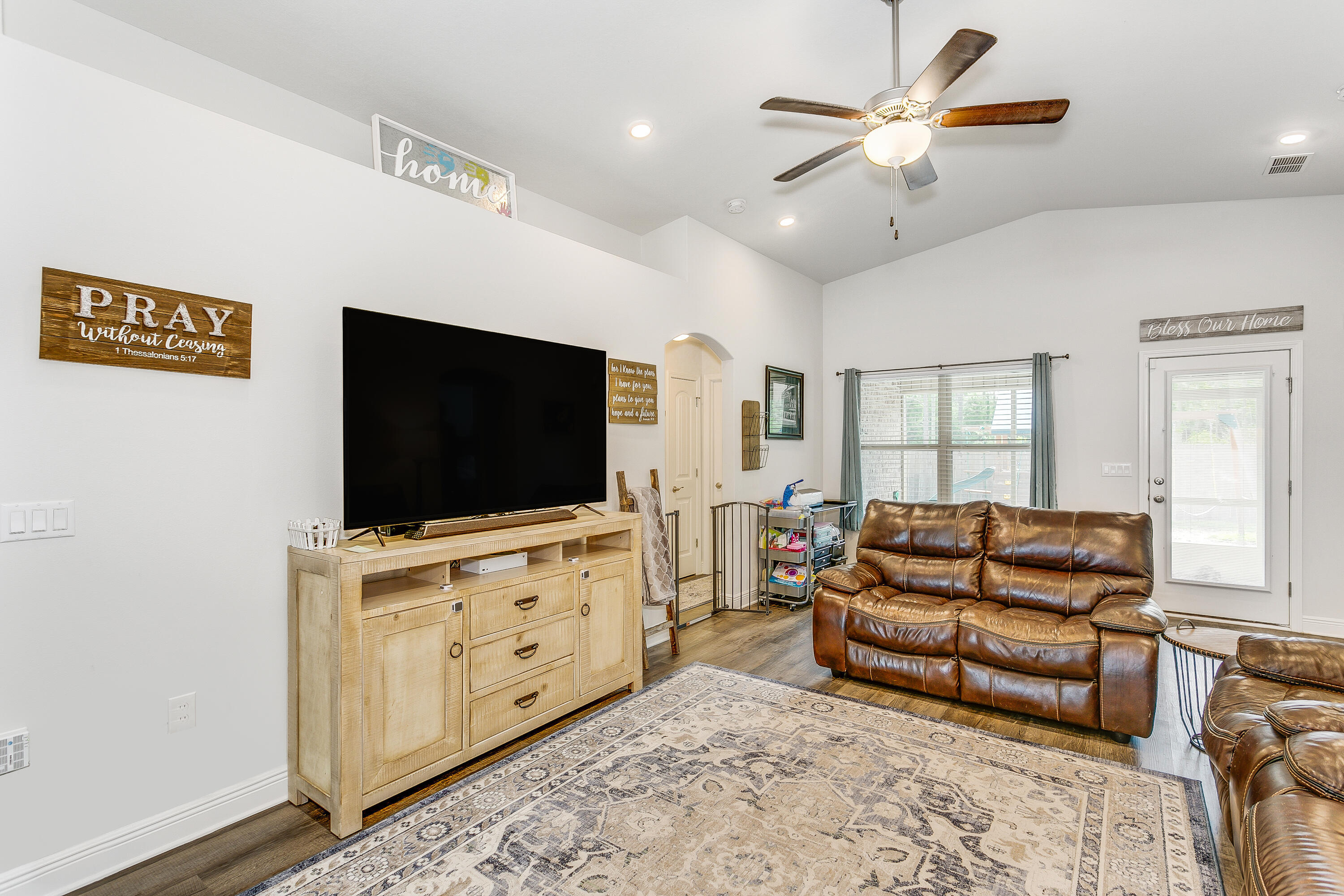 Sun Pines - Sunset Pines - Residential