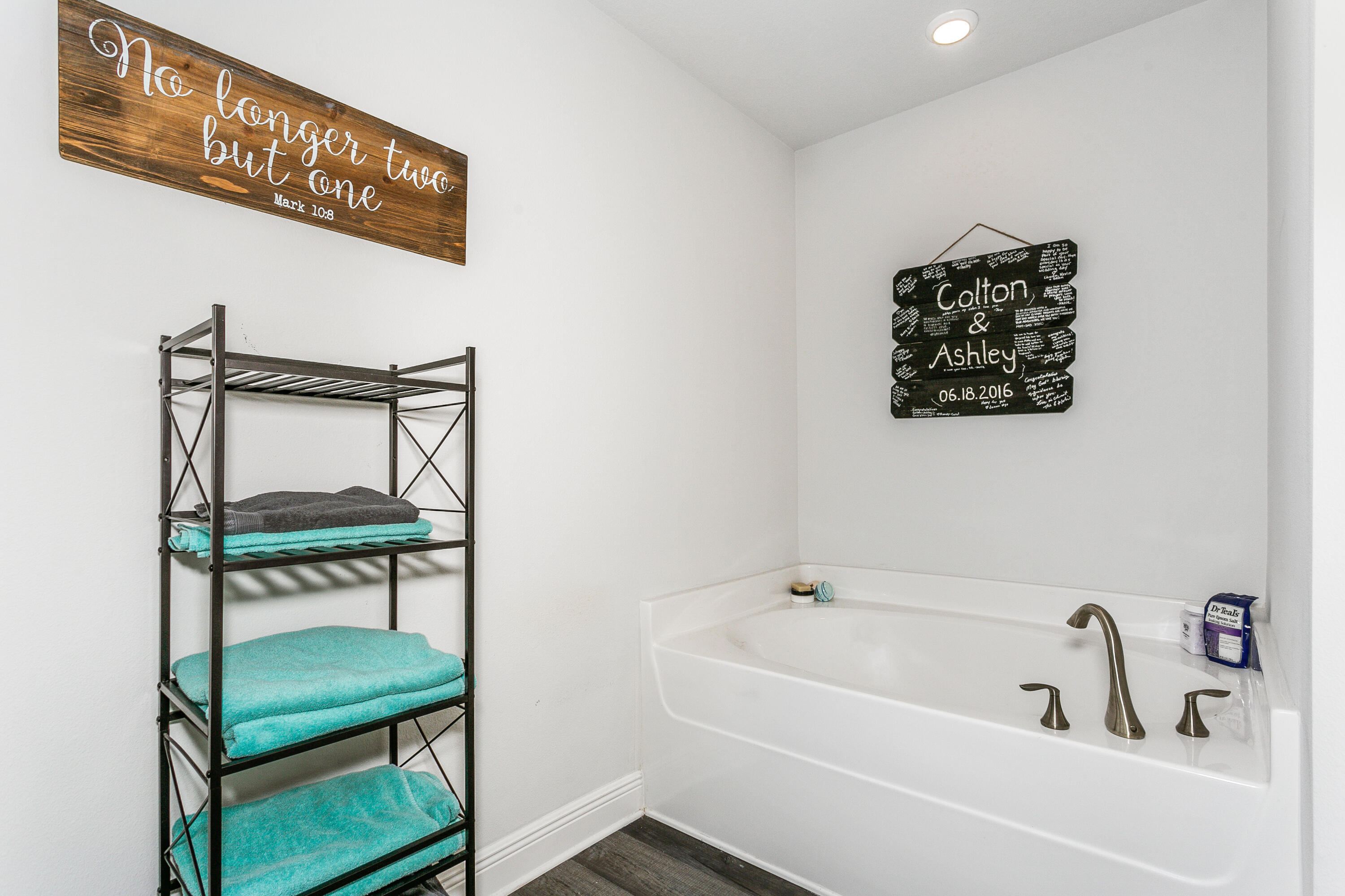 Sun Pines - Sunset Pines - Residential