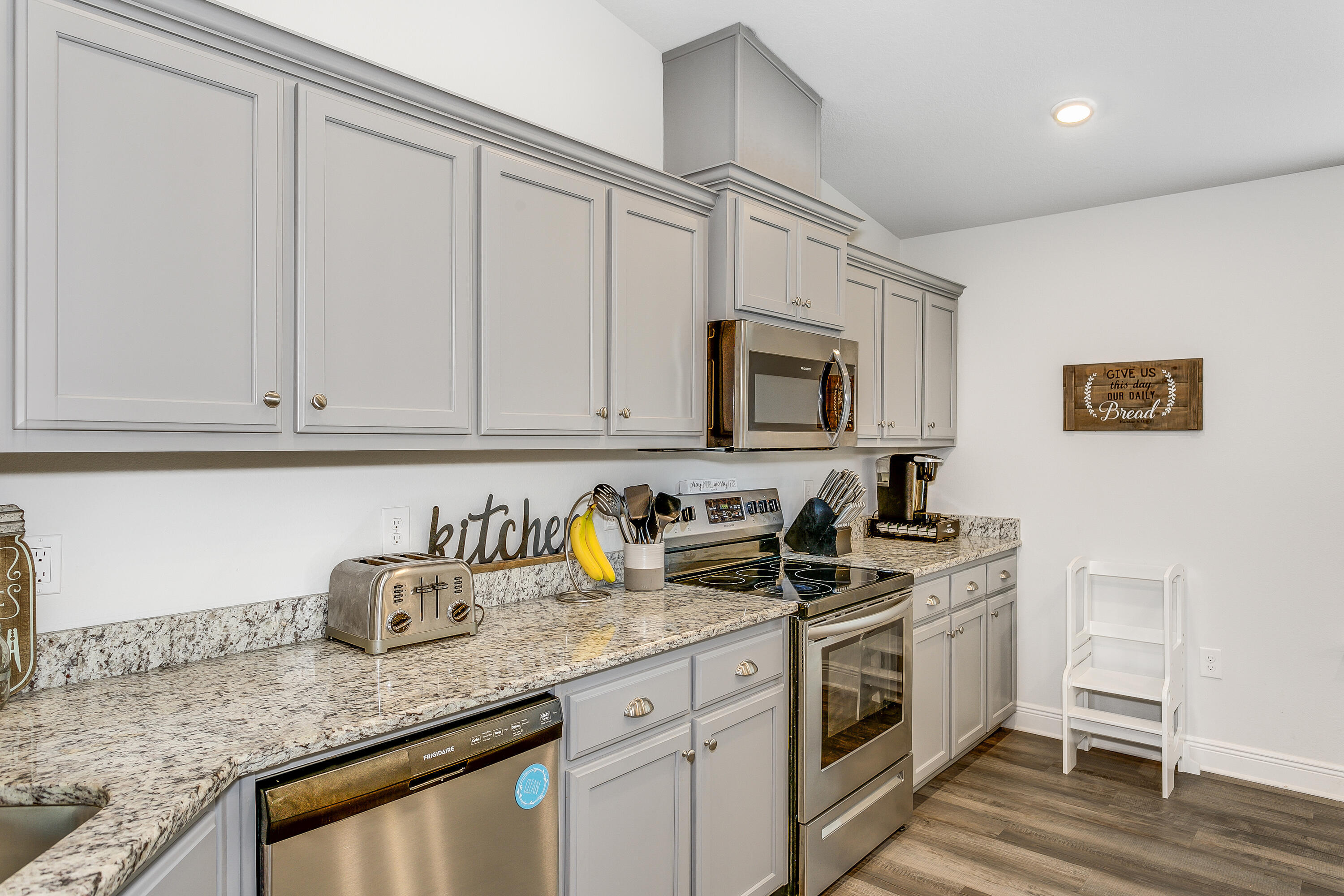 Sun Pines - Sunset Pines - Residential