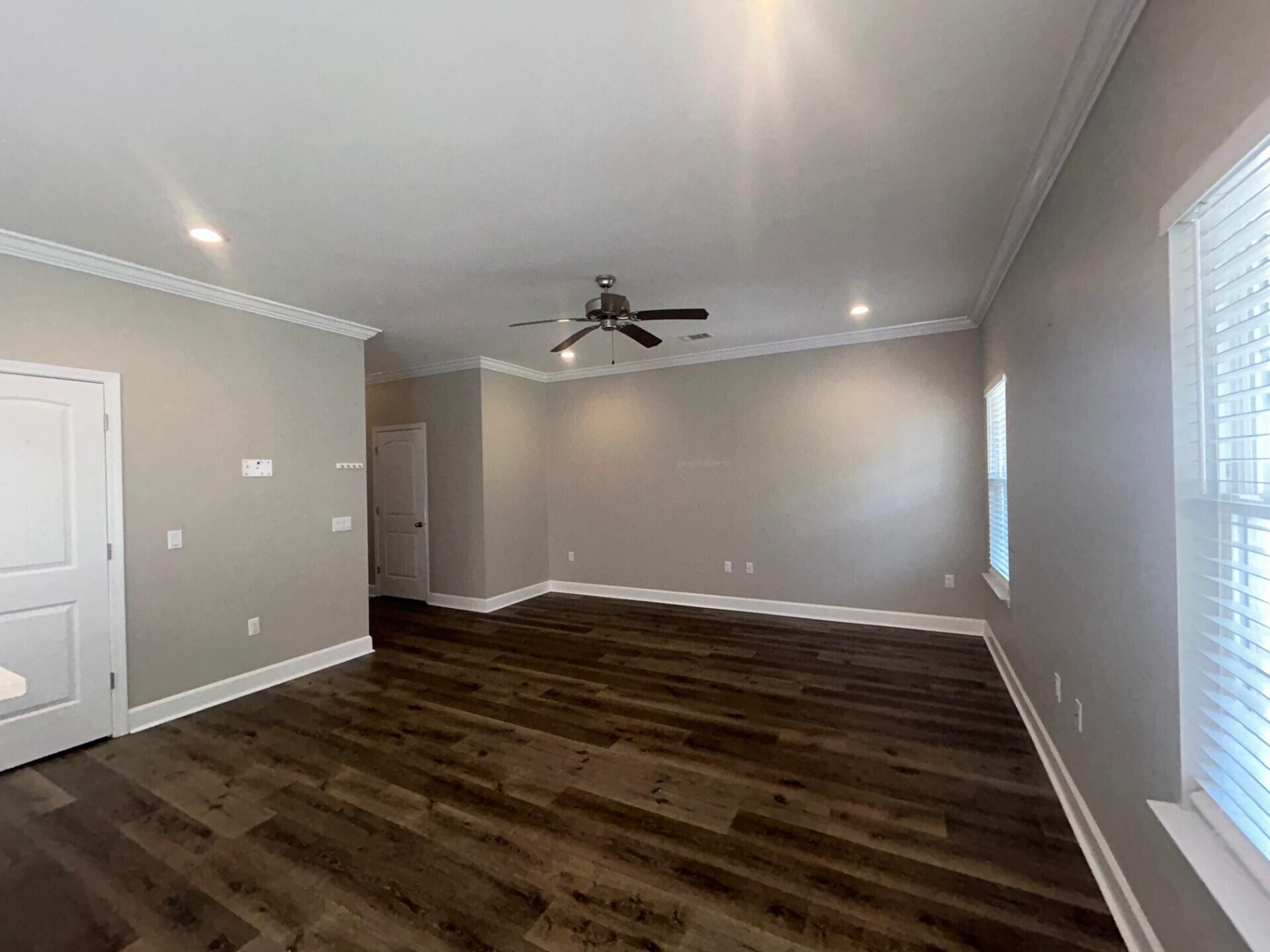 METES & BOUNDS - Residential Lease