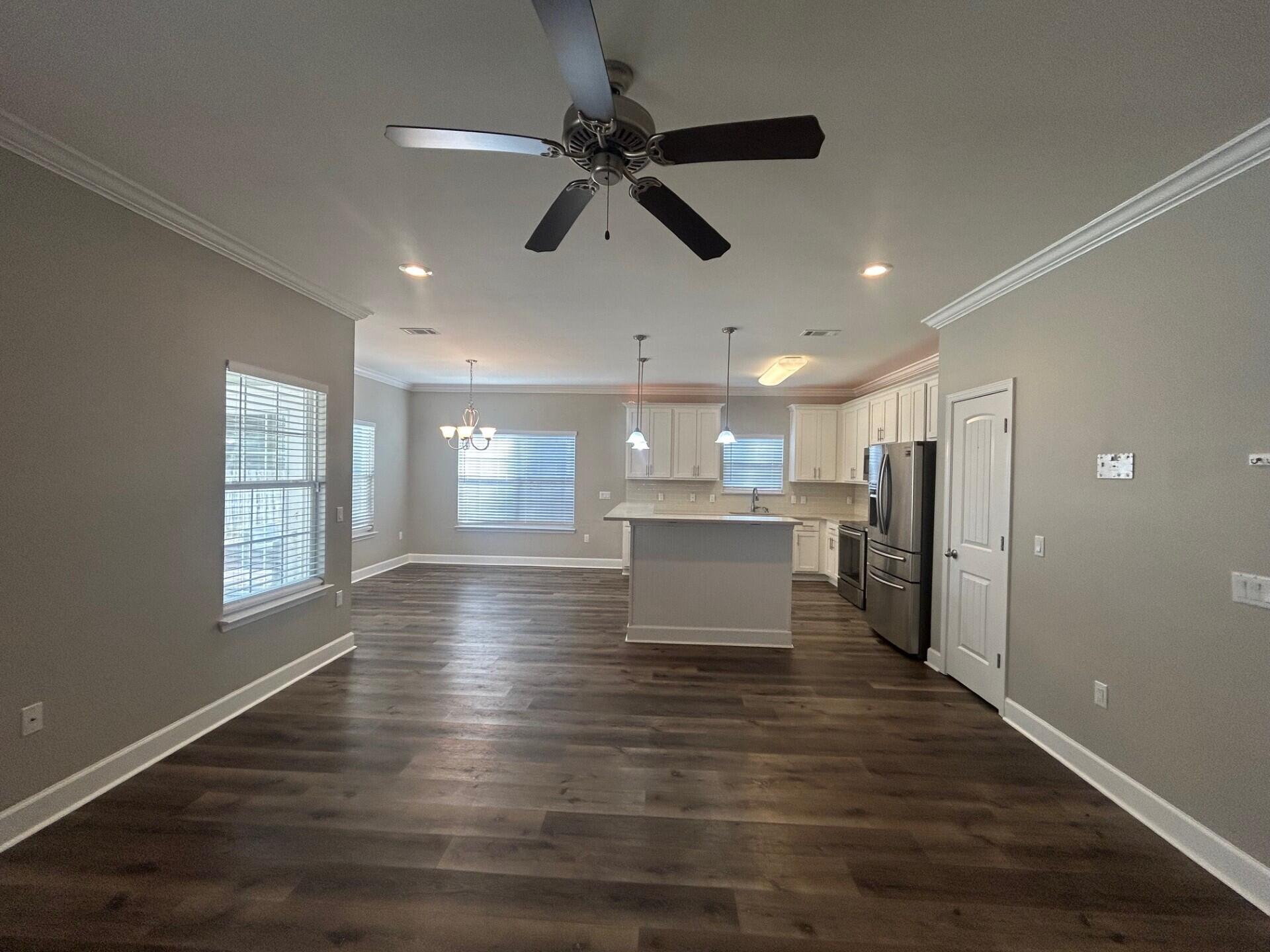 METES & BOUNDS - Residential Lease