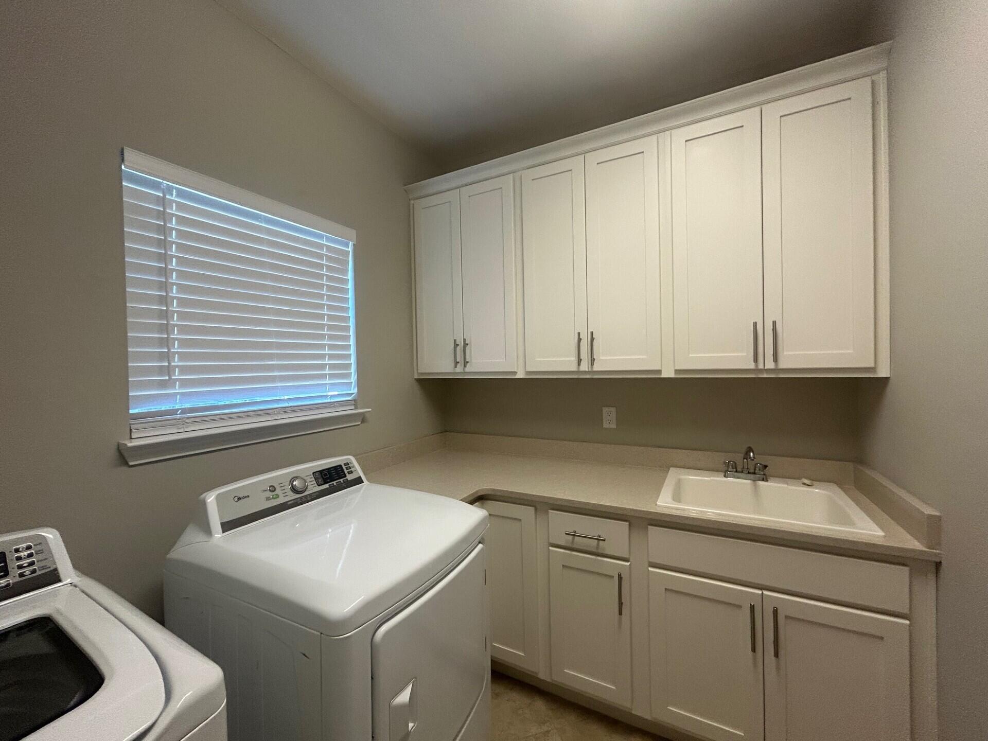 METES & BOUNDS - Residential Lease