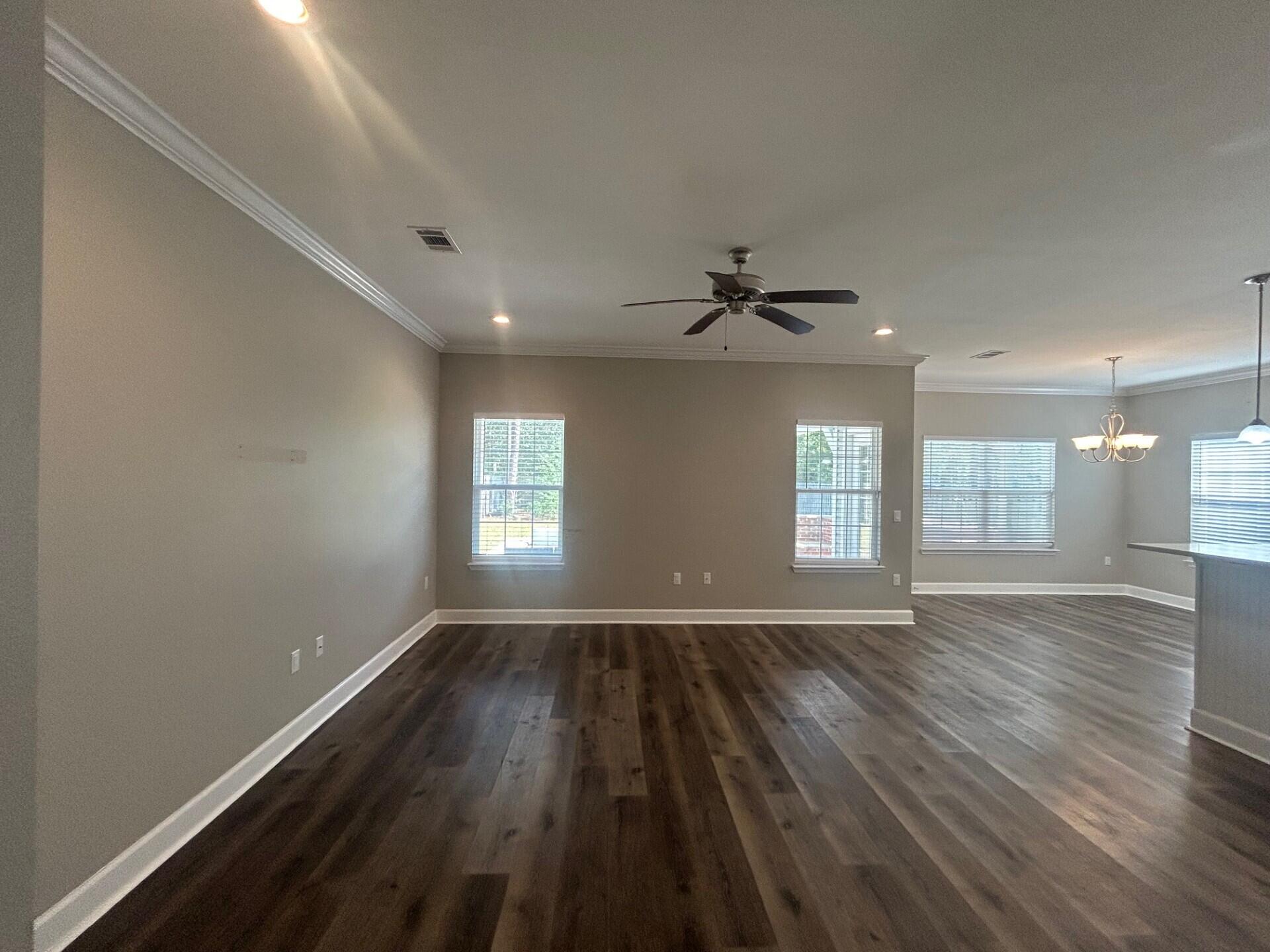 METES & BOUNDS - Residential Lease