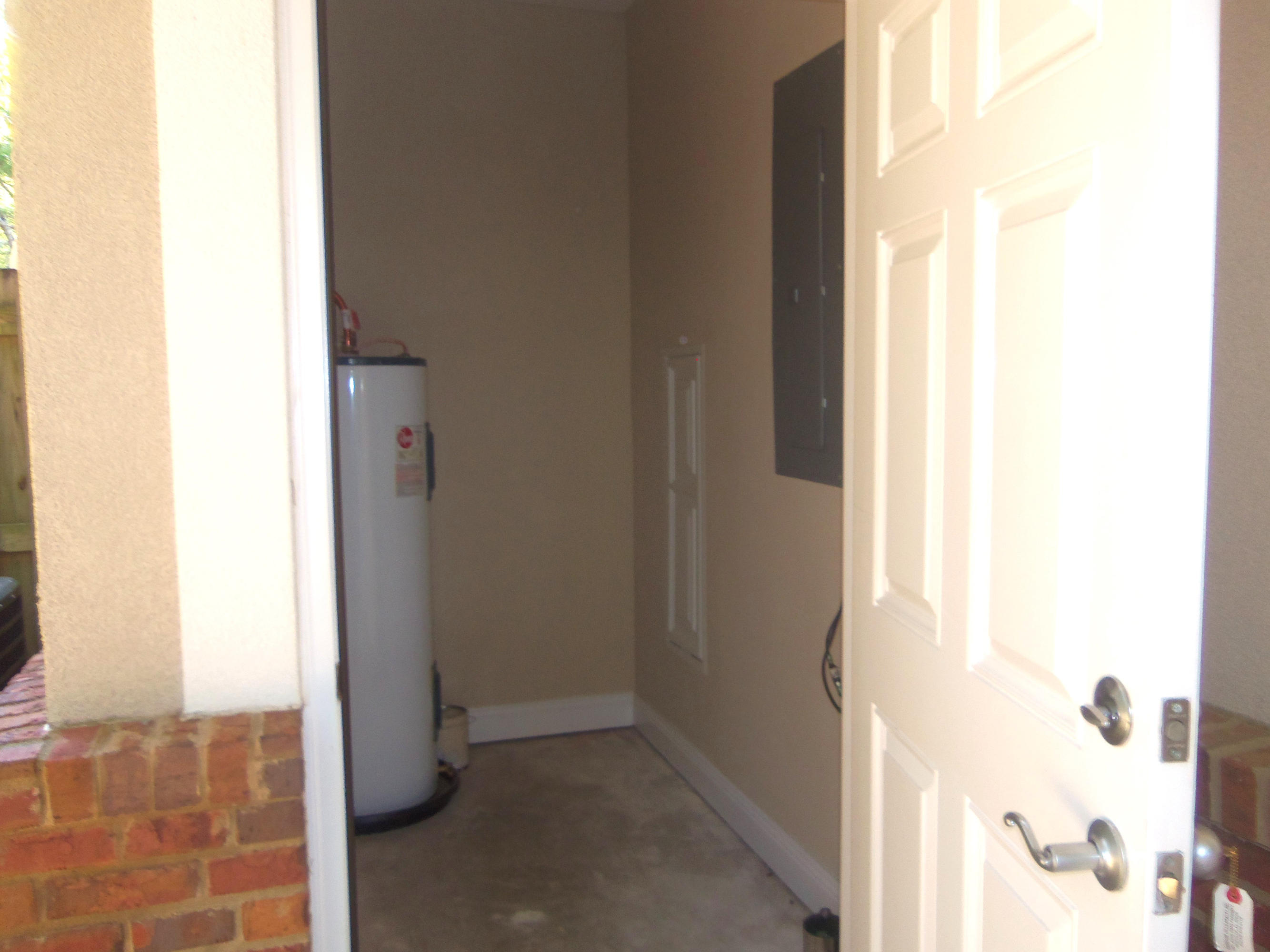 NA - Residential Lease