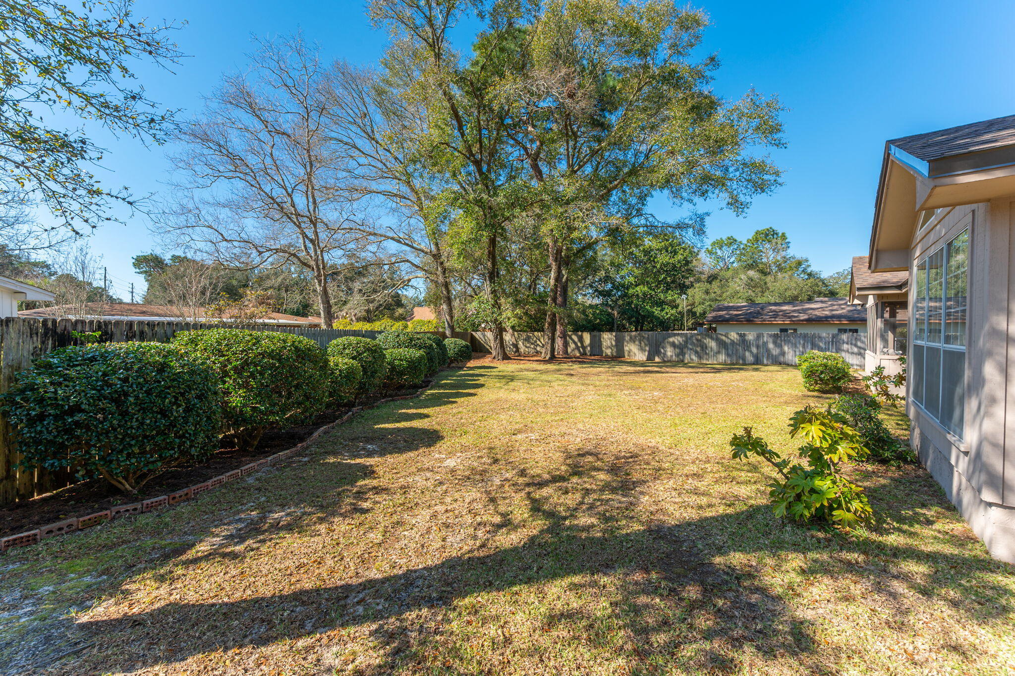 BAYOU POQUITO - Residential