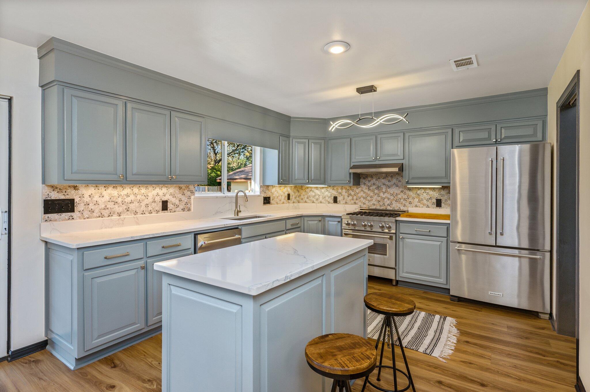 BAYOU POQUITO - Residential