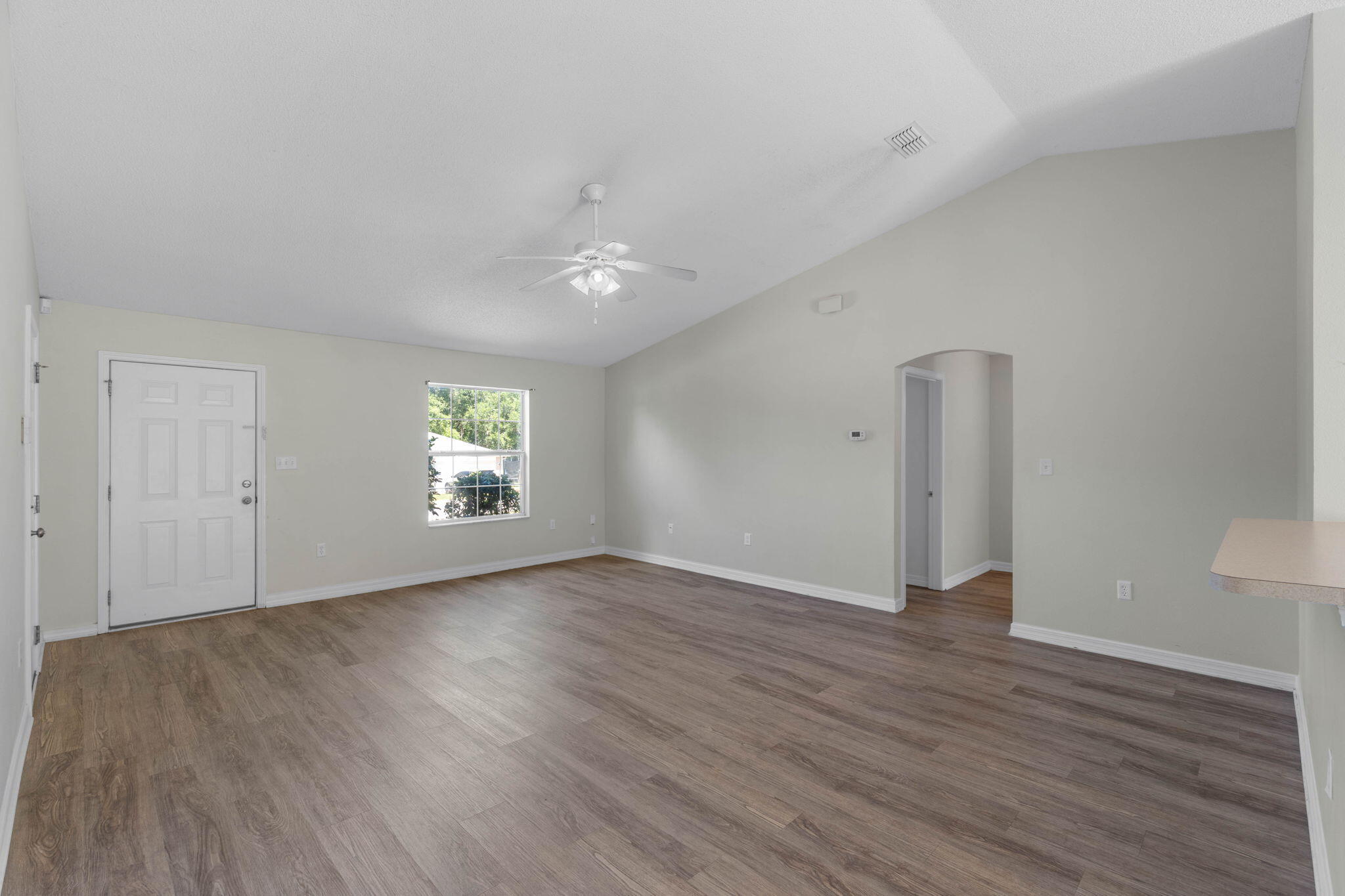 RIDGE CREST PH II - Residential Lease