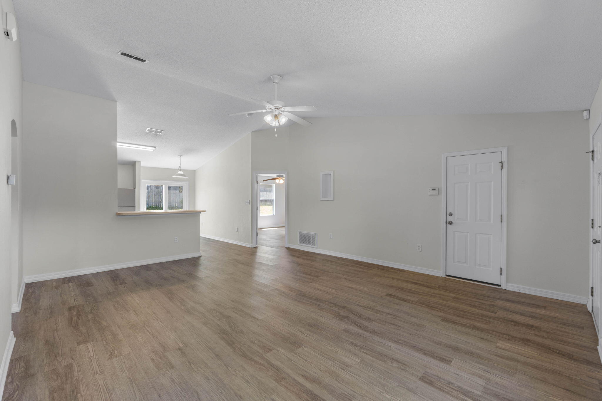 RIDGE CREST PH II - Residential Lease