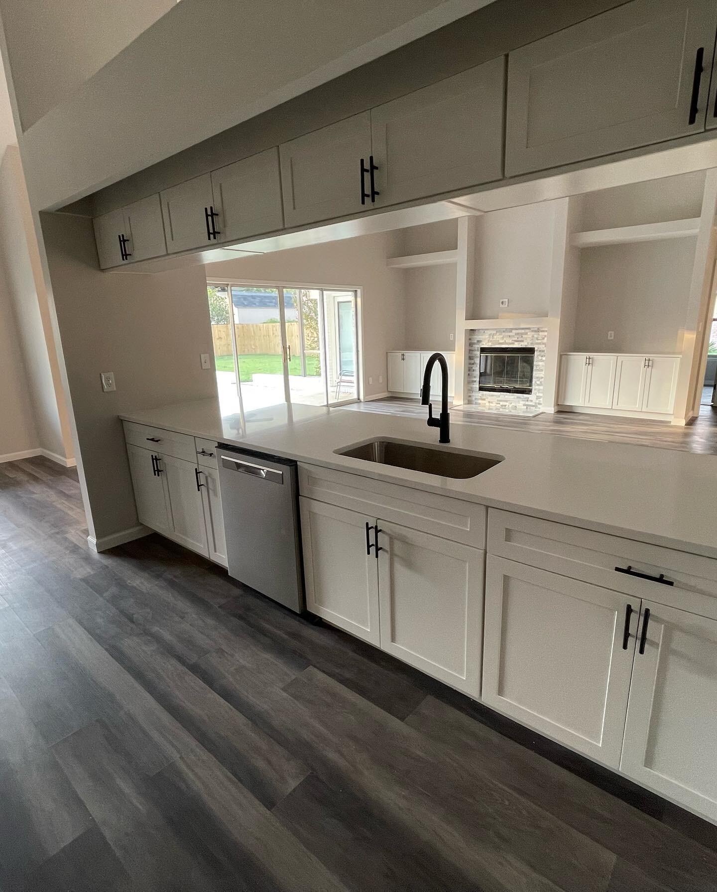 BRISTOL PARK - Residential