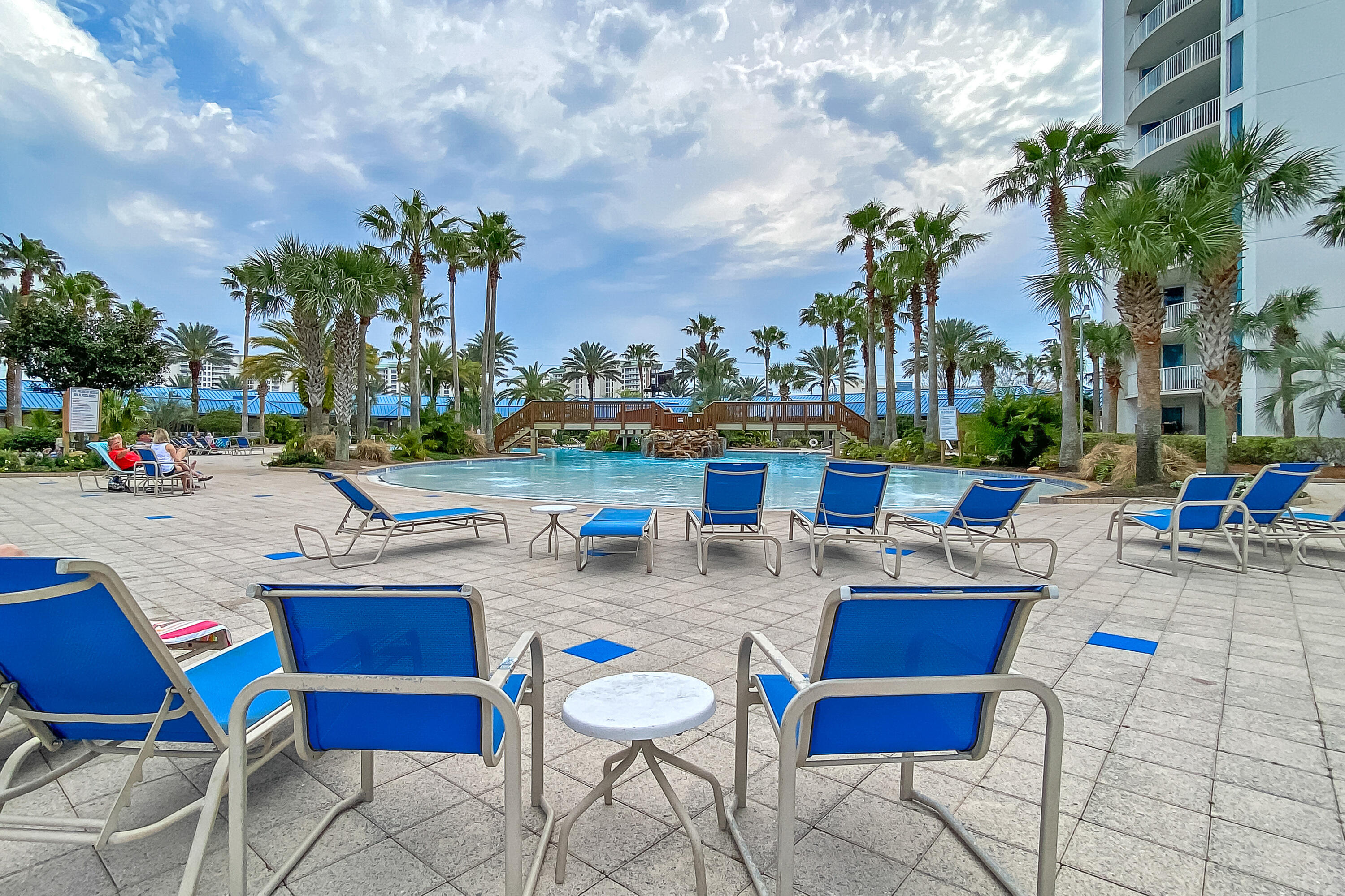 THE PALMS OF DESTIN - Residential