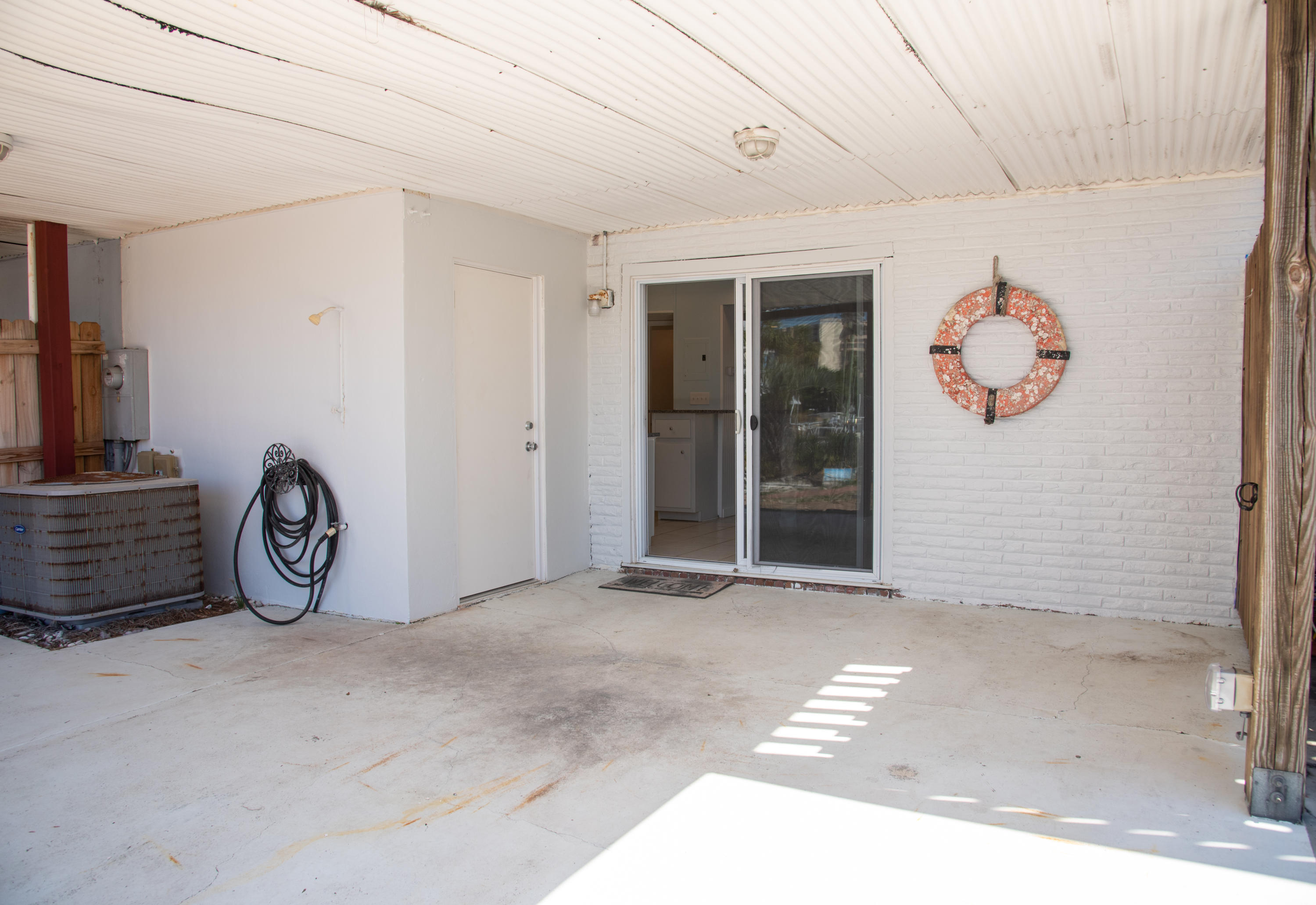 HOLIDAY ISLE-HARBOR - Residential Lease