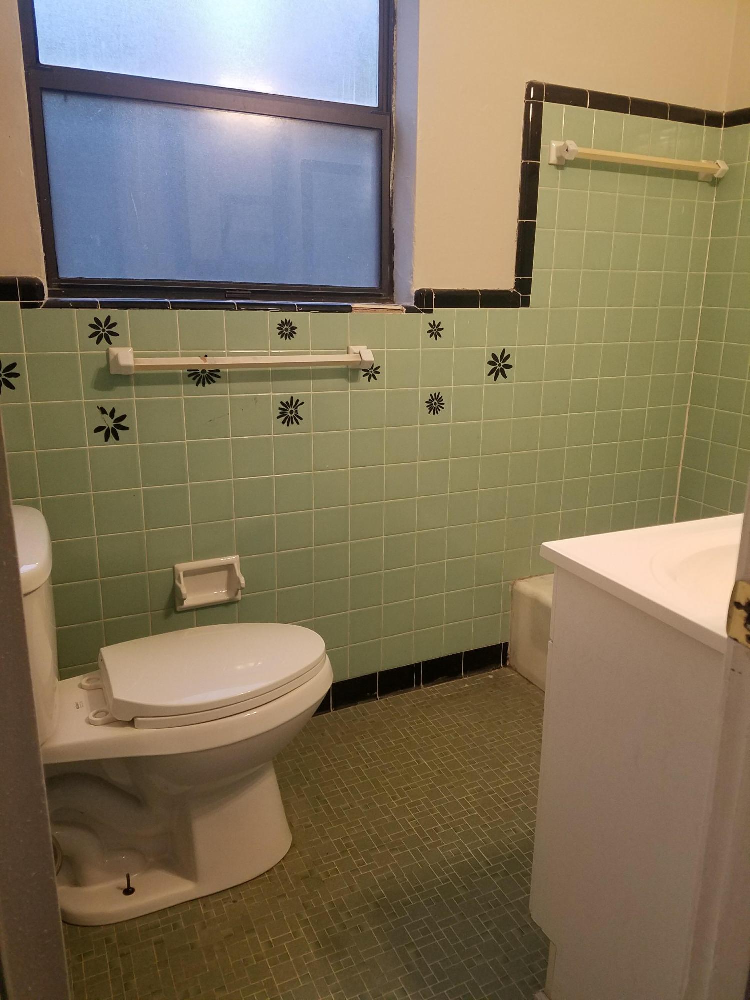 ELLIOTTS POINT 7TH ADDN - Residential