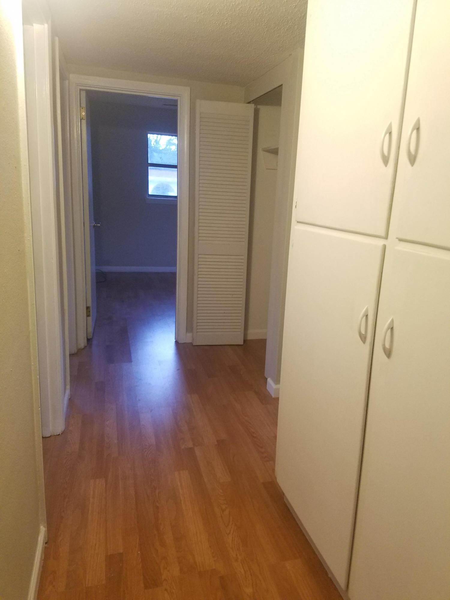 ELLIOTTS POINT 7TH ADDN - Residential