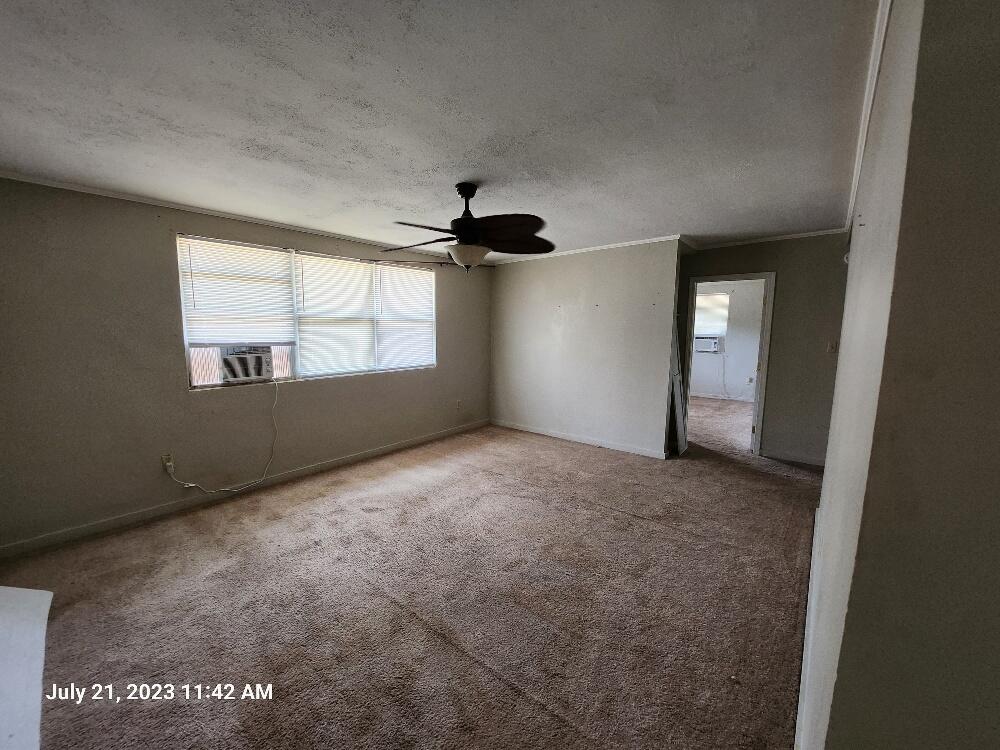 GIBSON ADD LOT 9 BLK H - Residential Lease