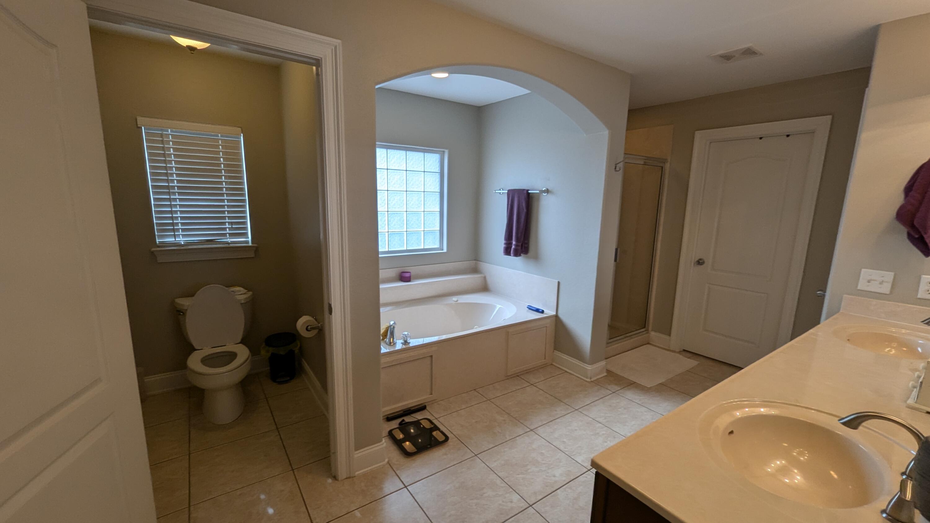 ROBLEDAL ESTATES UNIT 5 - Residential