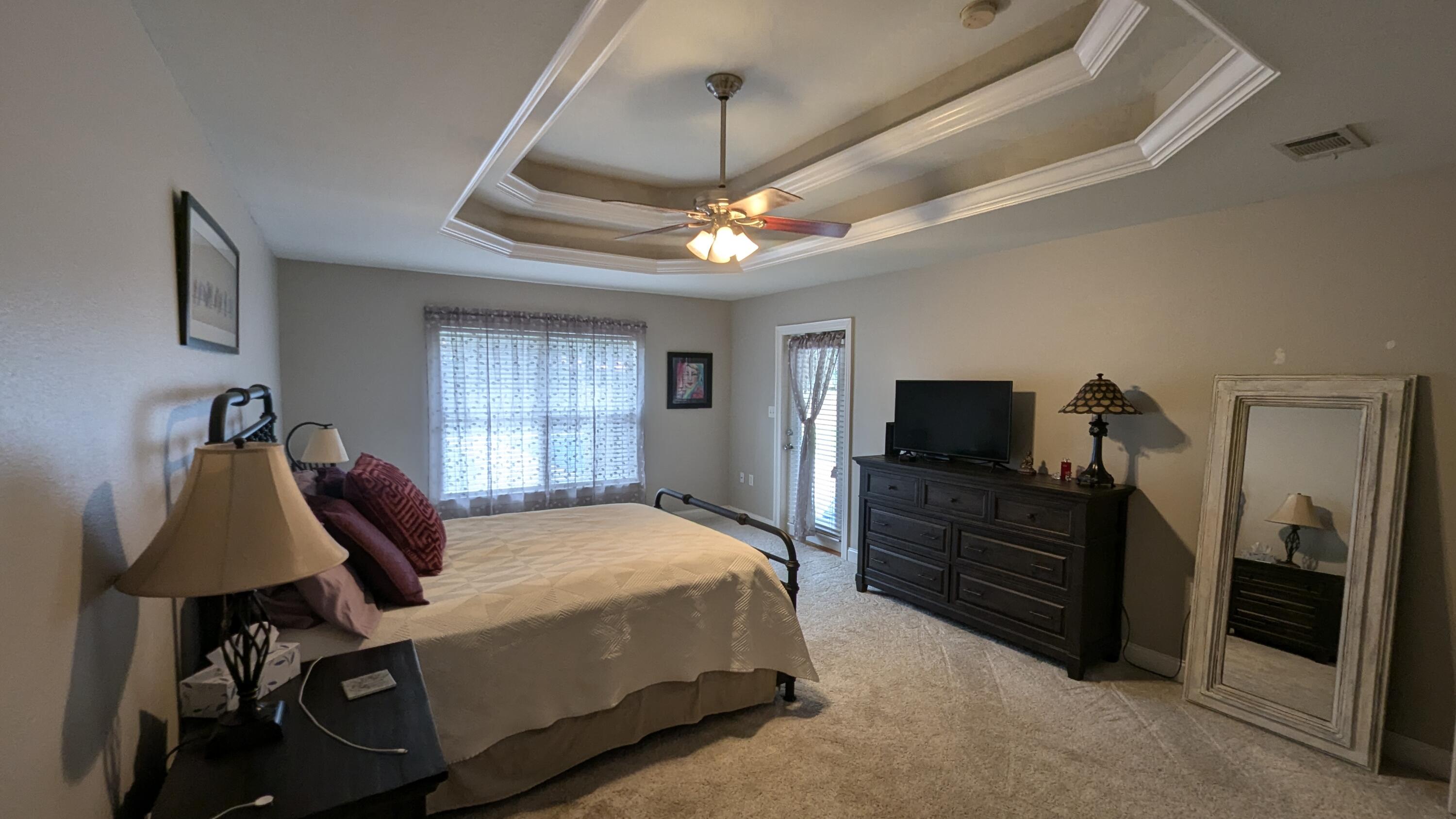 ROBLEDAL ESTATES UNIT 5 - Residential