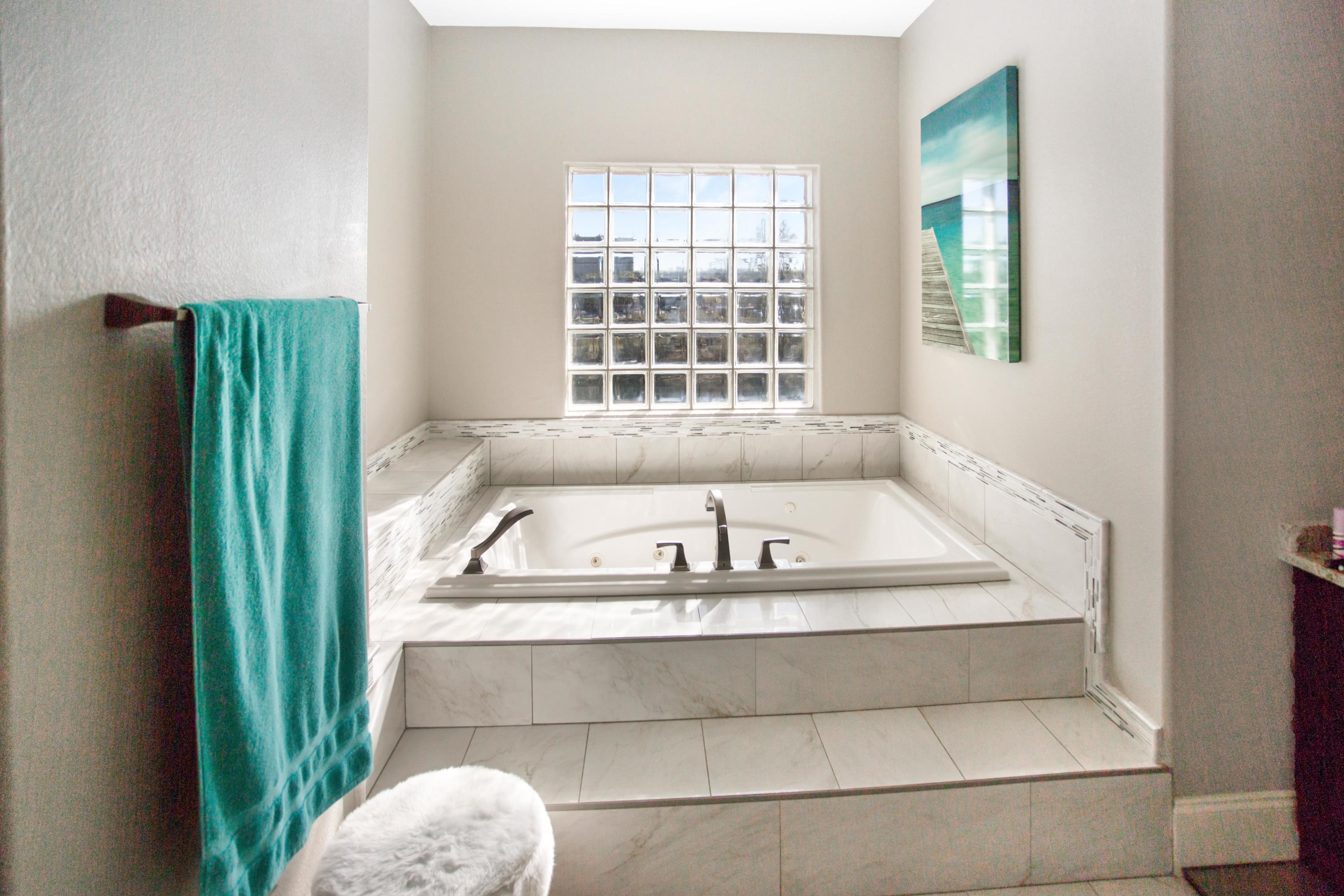 CALUSA BAY S/D - Residential