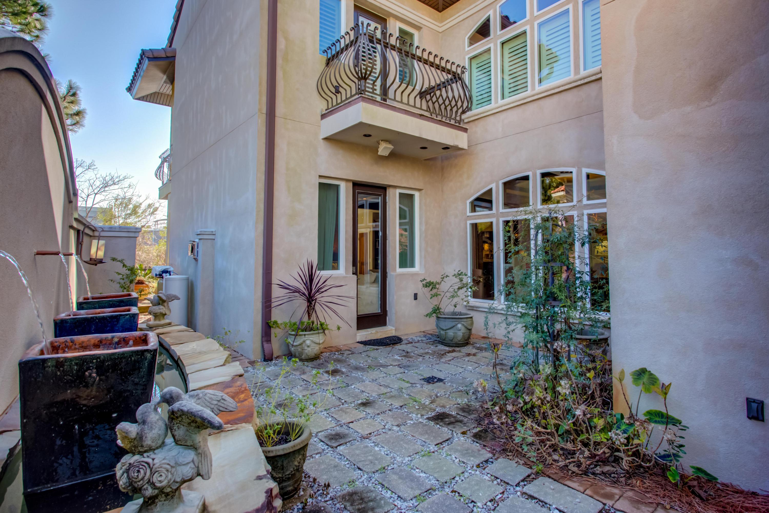 CALUSA BAY S/D - Residential