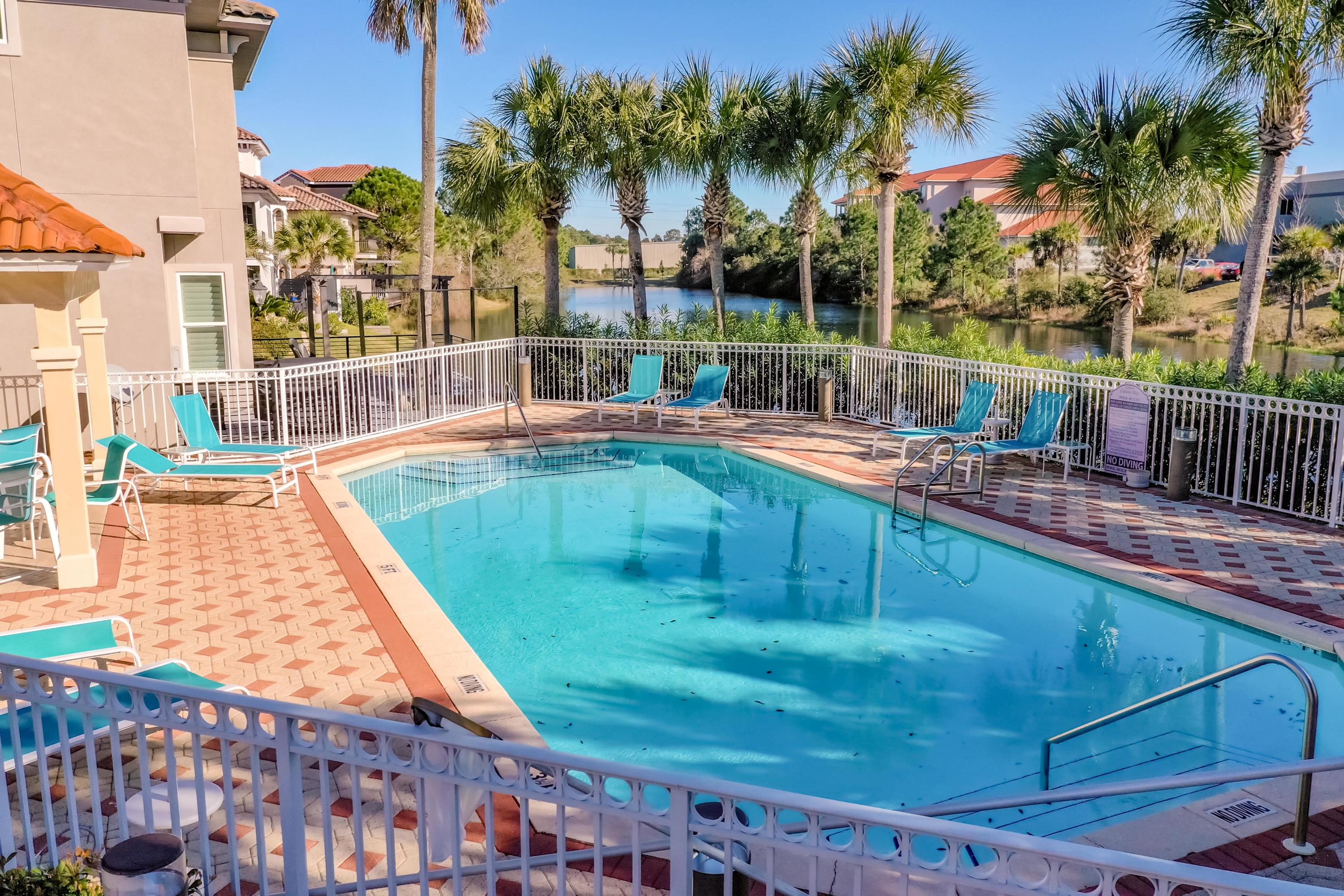 CALUSA BAY S/D - Residential