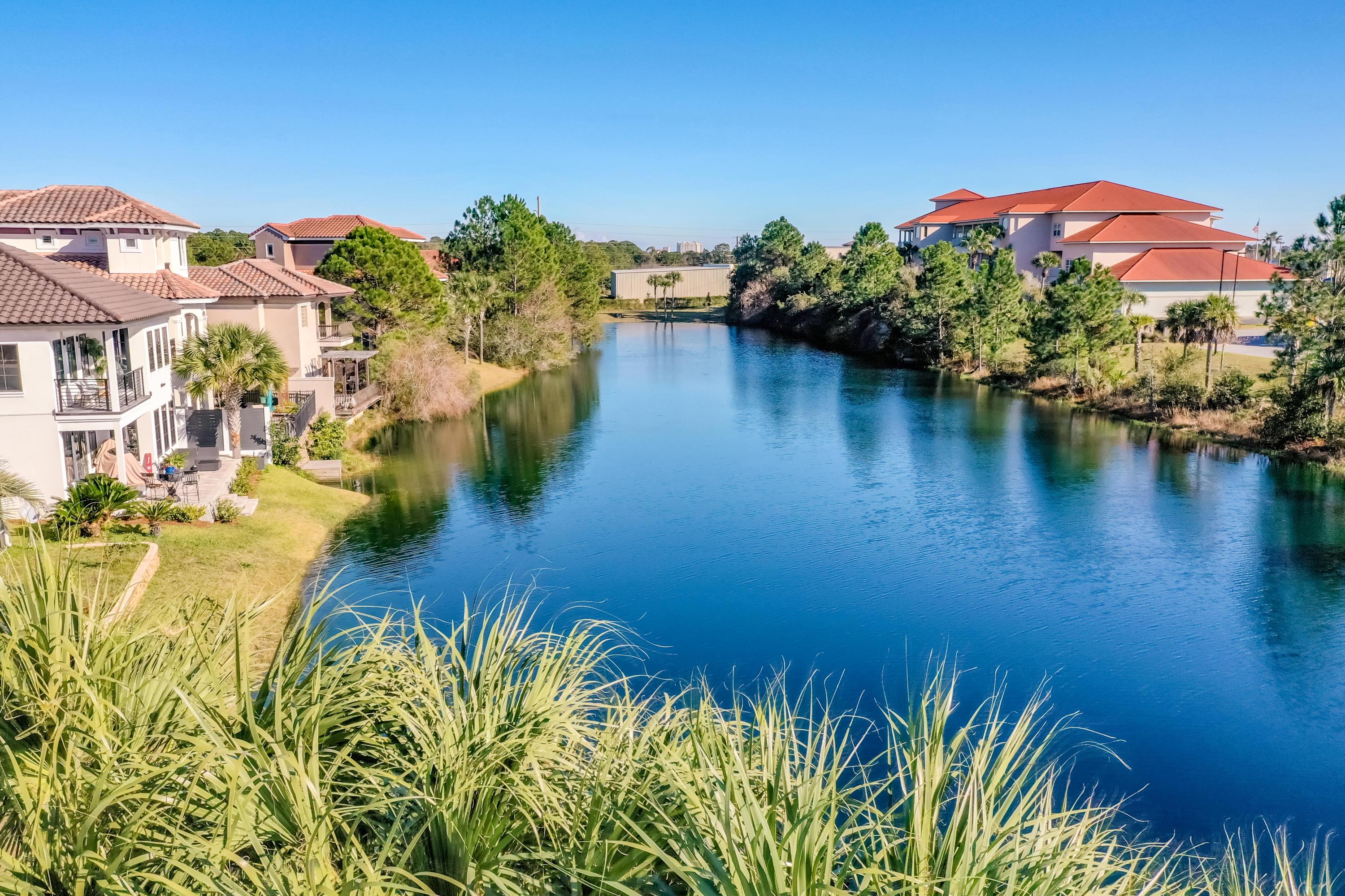 CALUSA BAY S/D - Residential