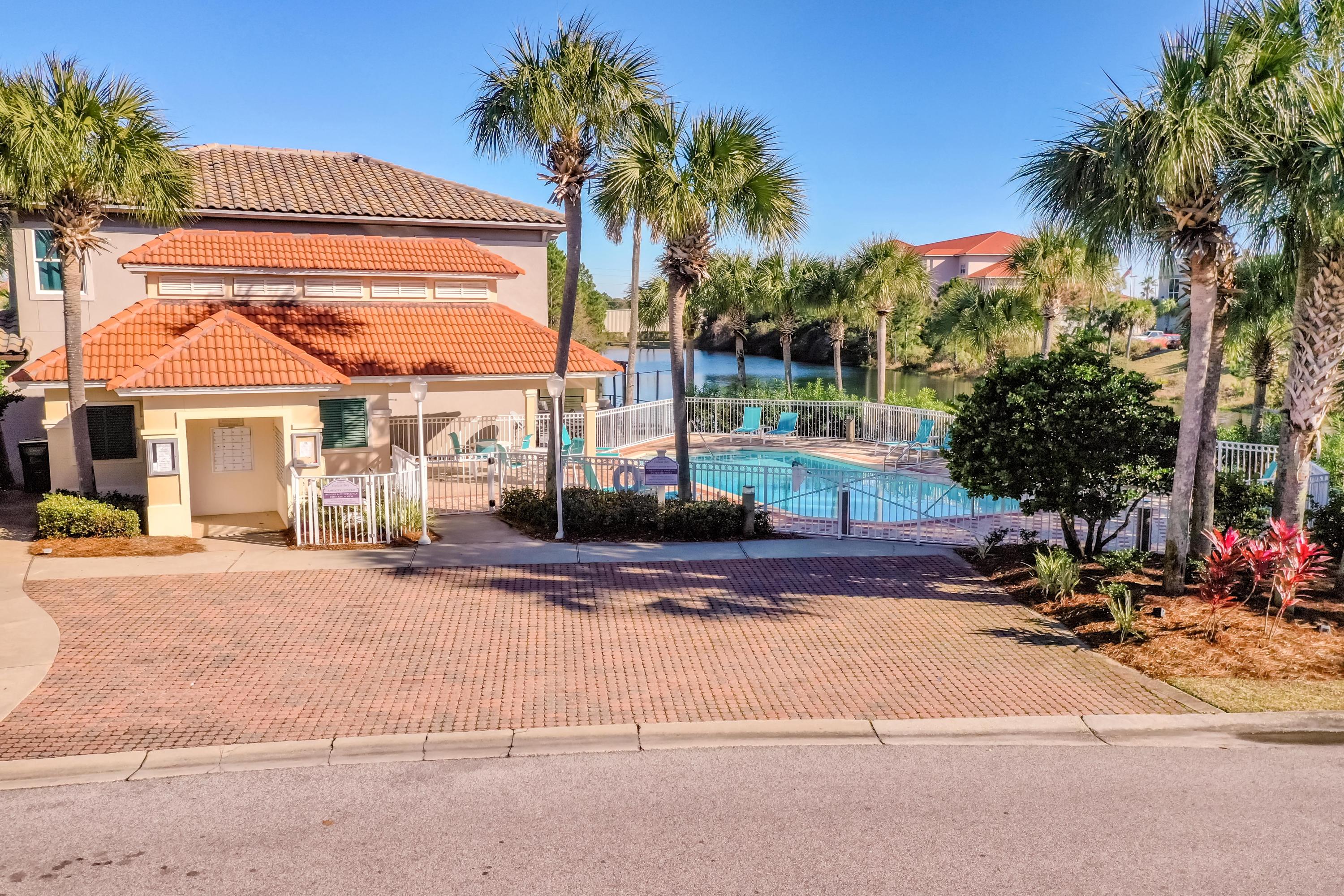 CALUSA BAY S/D - Residential