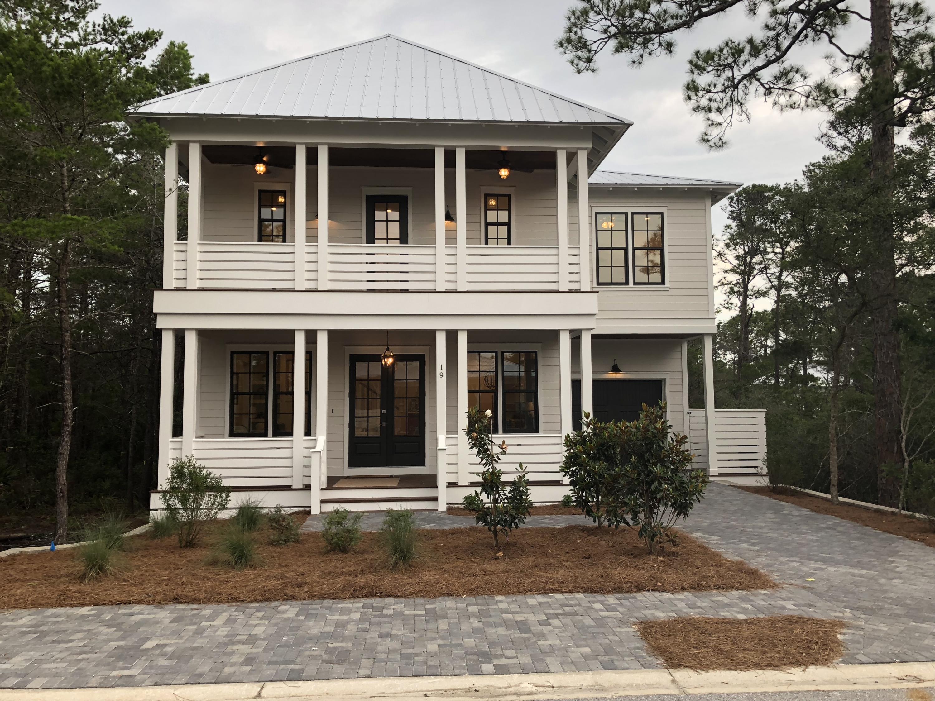 LAKESIDE AT BLUE MOUNTAIN BEACH - Residential