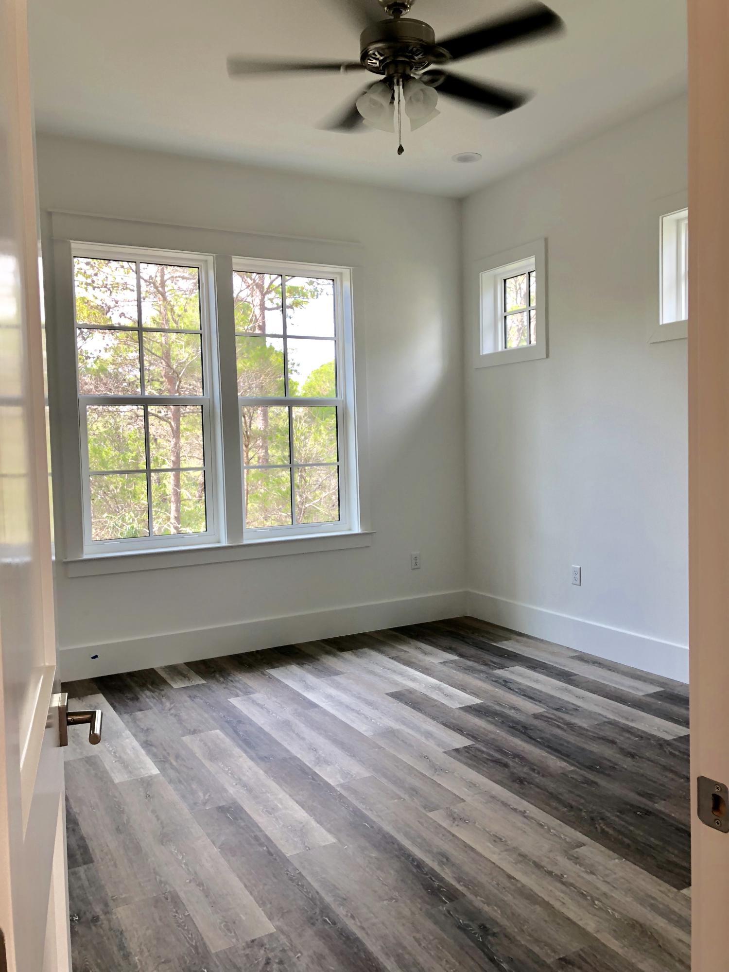 LAKESIDE AT BLUE MOUNTAIN BEACH - Residential