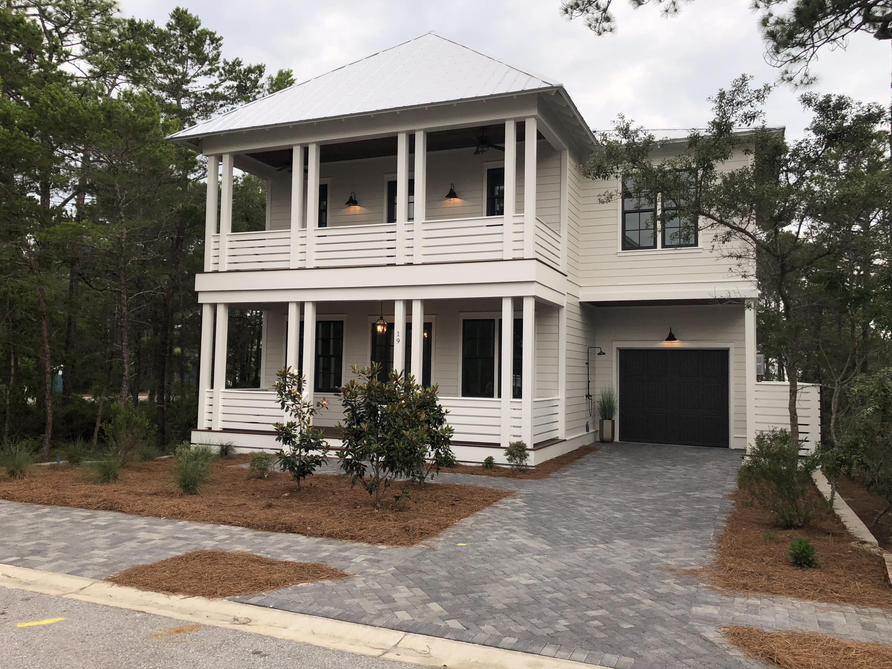 LAKESIDE AT BLUE MOUNTAIN BEACH - Residential