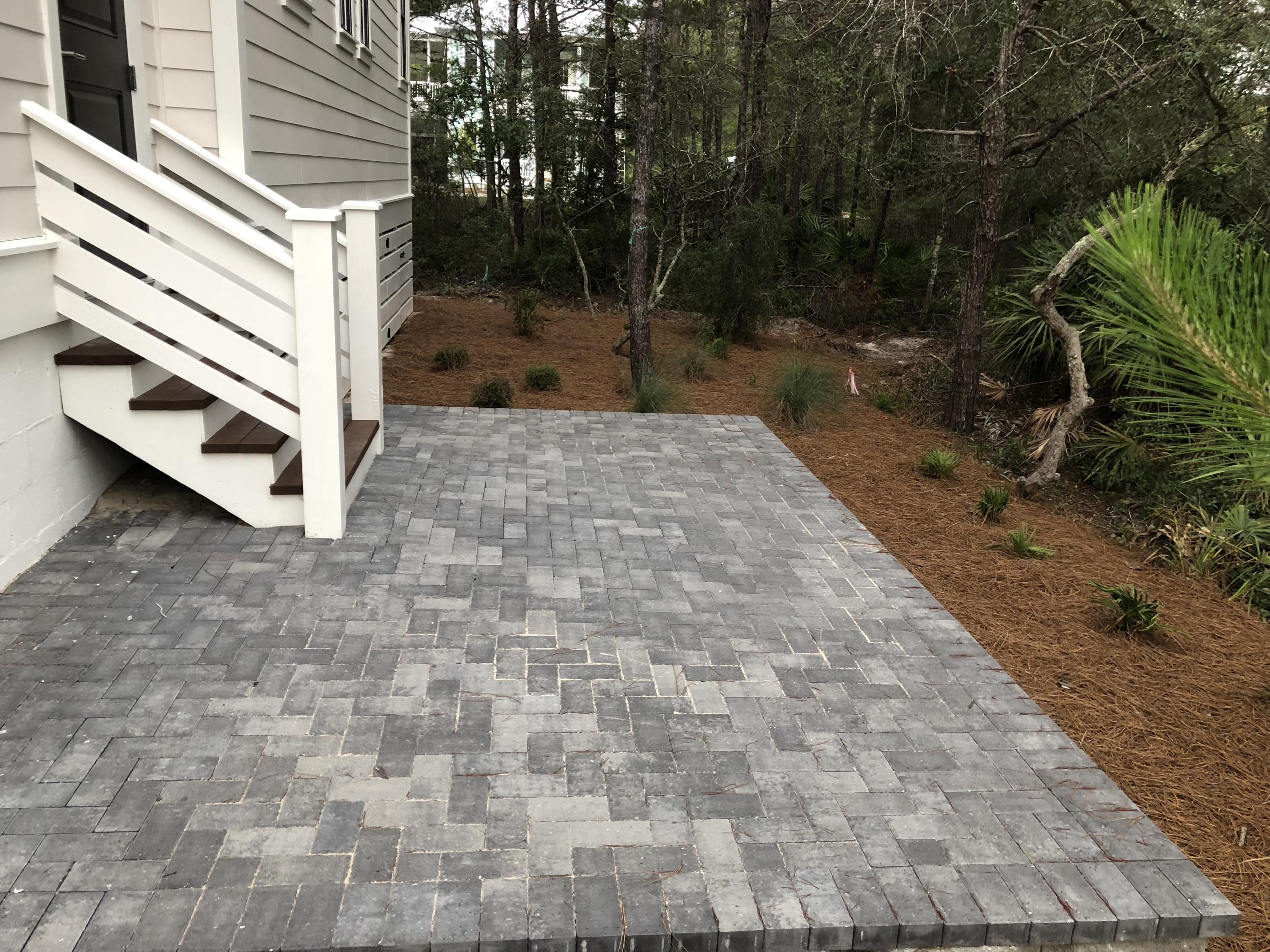 LAKESIDE AT BLUE MOUNTAIN BEACH - Residential