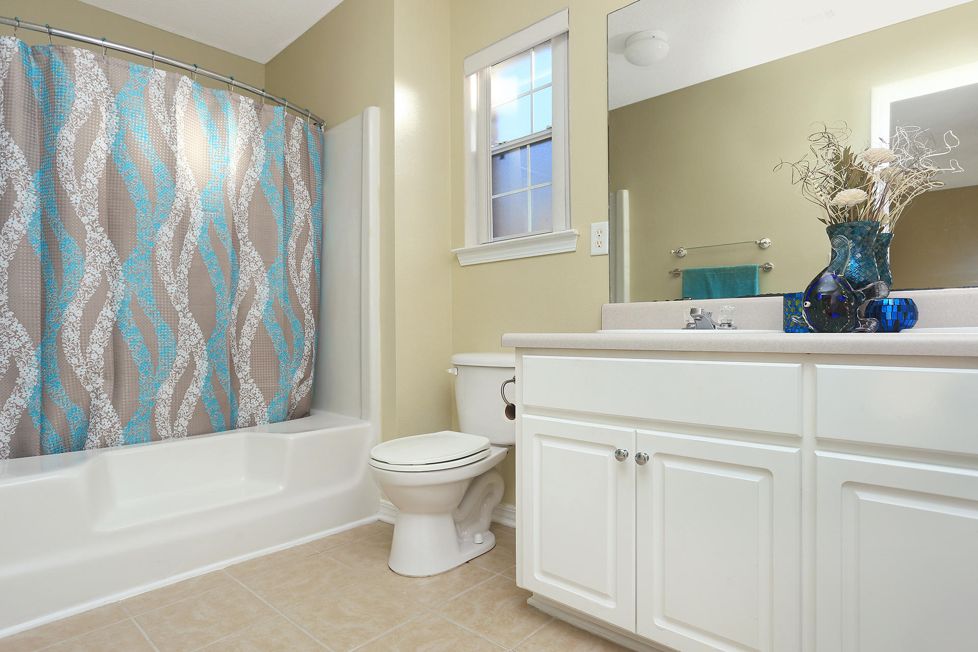 MARSH HARBOR - Residential