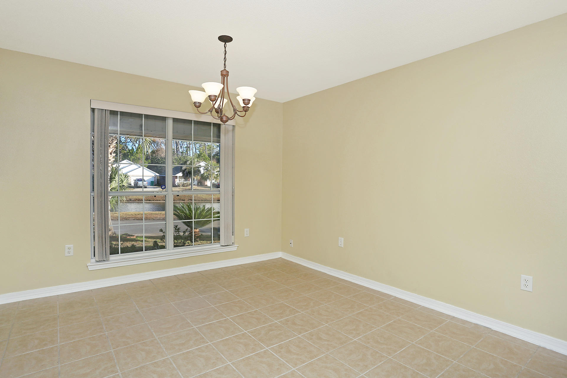 MARSH HARBOR - Residential