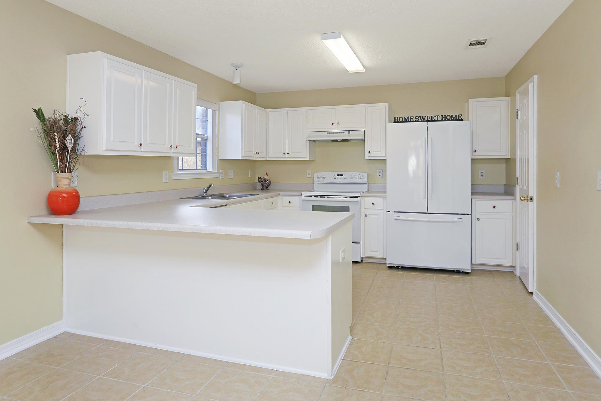 MARSH HARBOR - Residential