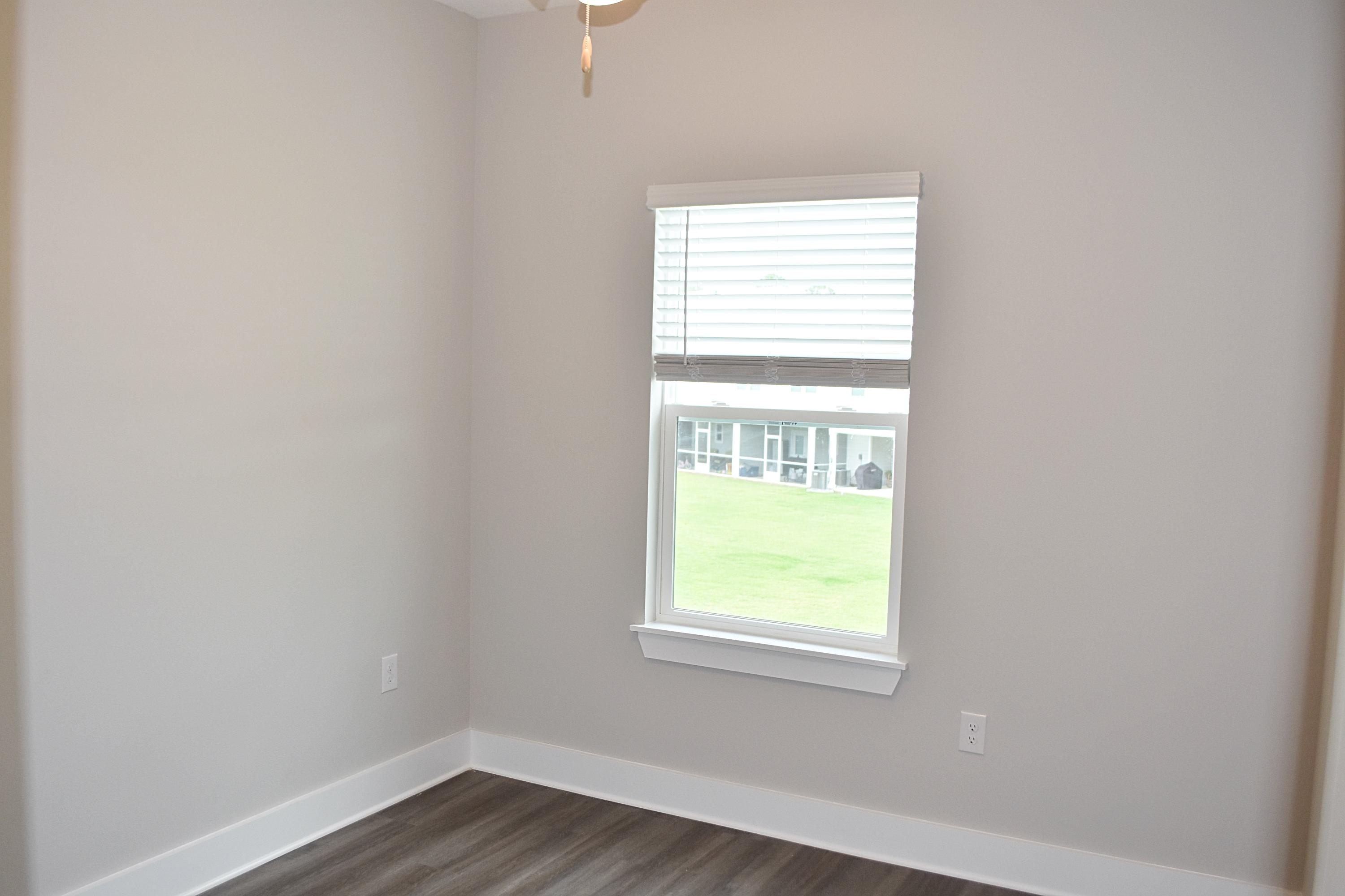 VERANDAS AT FREEPORT - Residential Lease