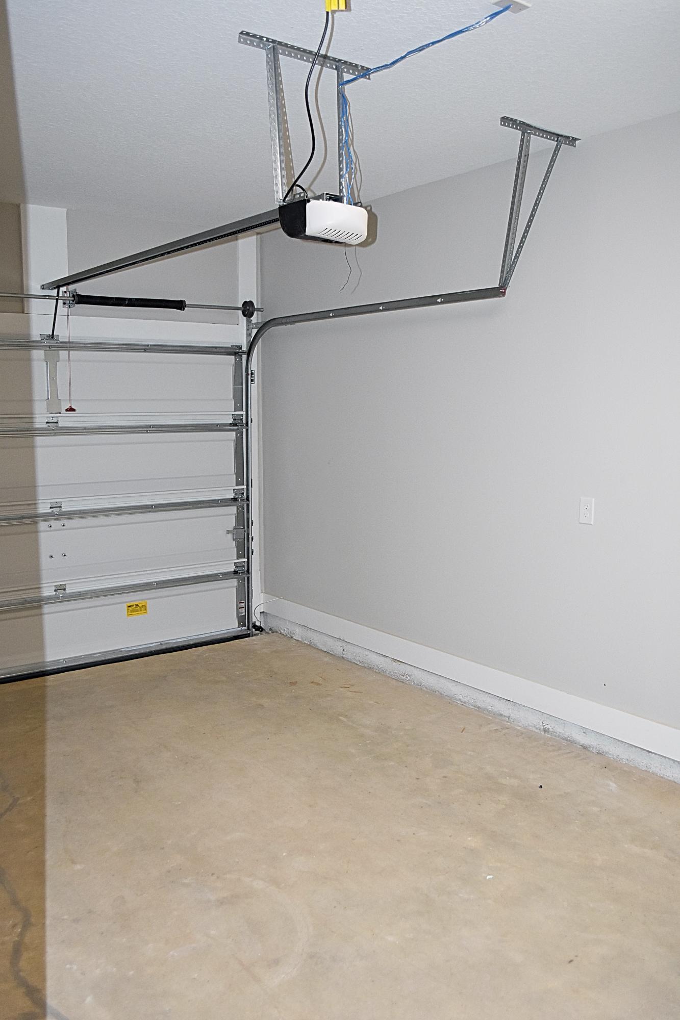 VERANDAS AT FREEPORT - Residential Lease