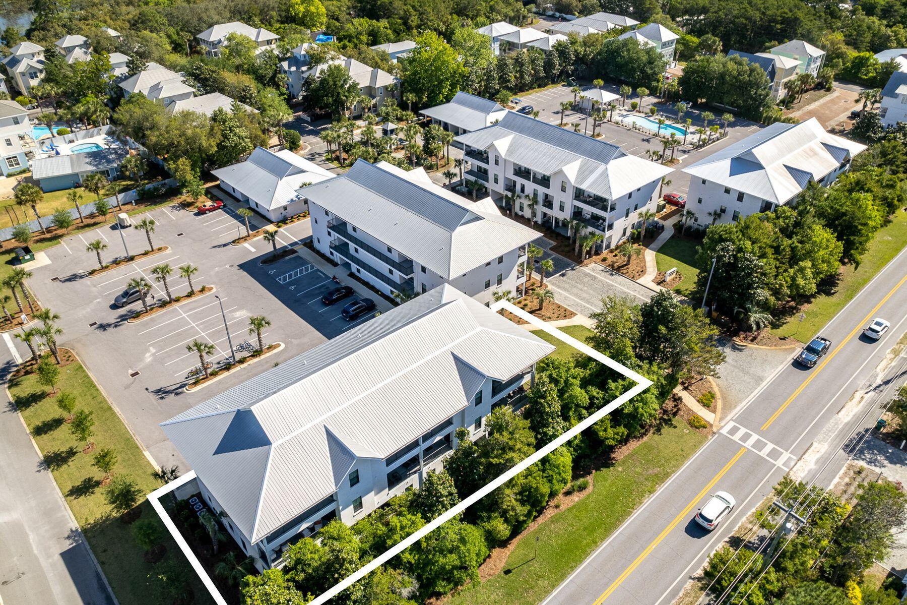 Hidden Lake Condominium - Residential